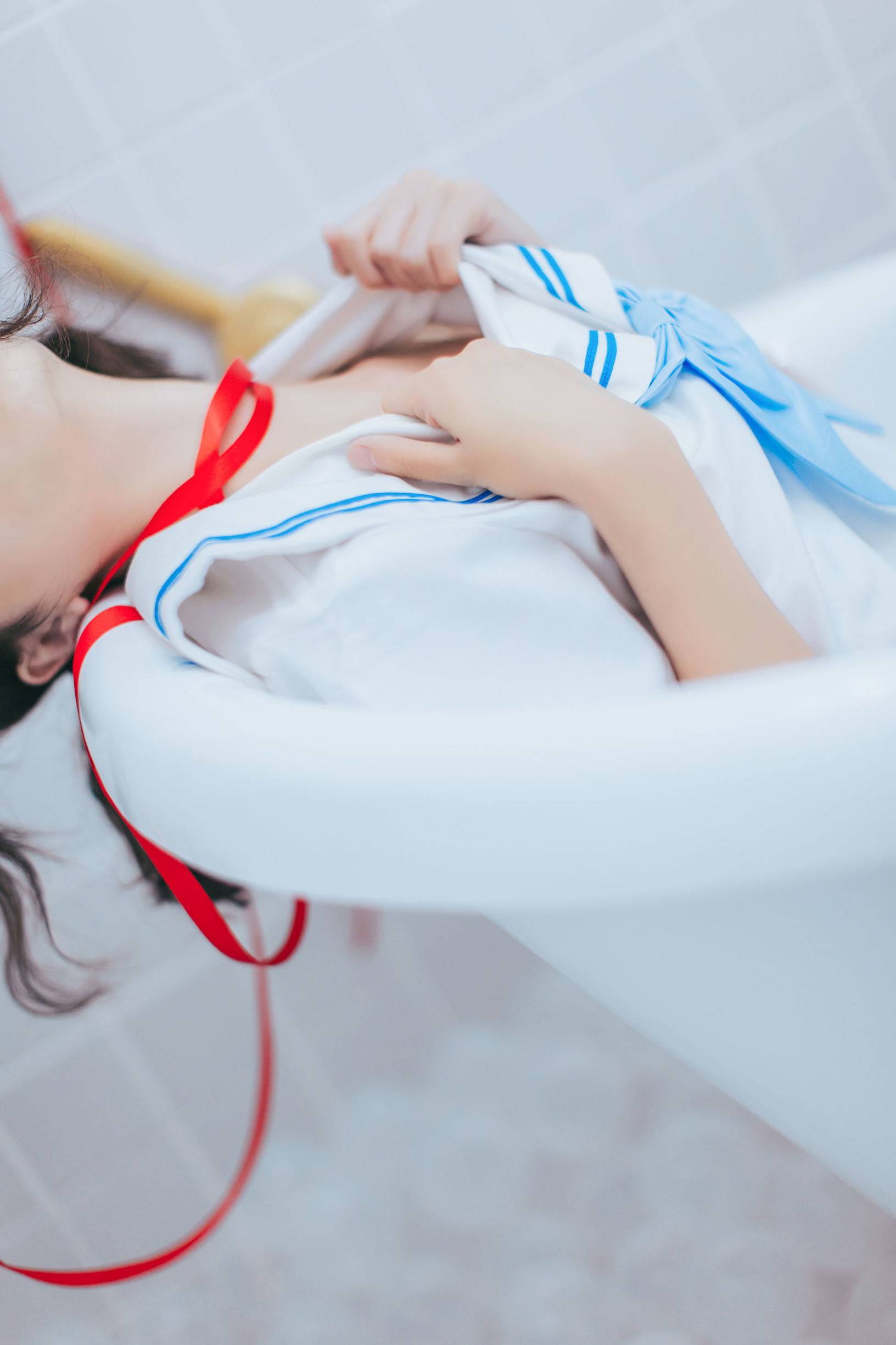 Feng Mao SS: Pajamas and the Sailor Suit in the Bathroom