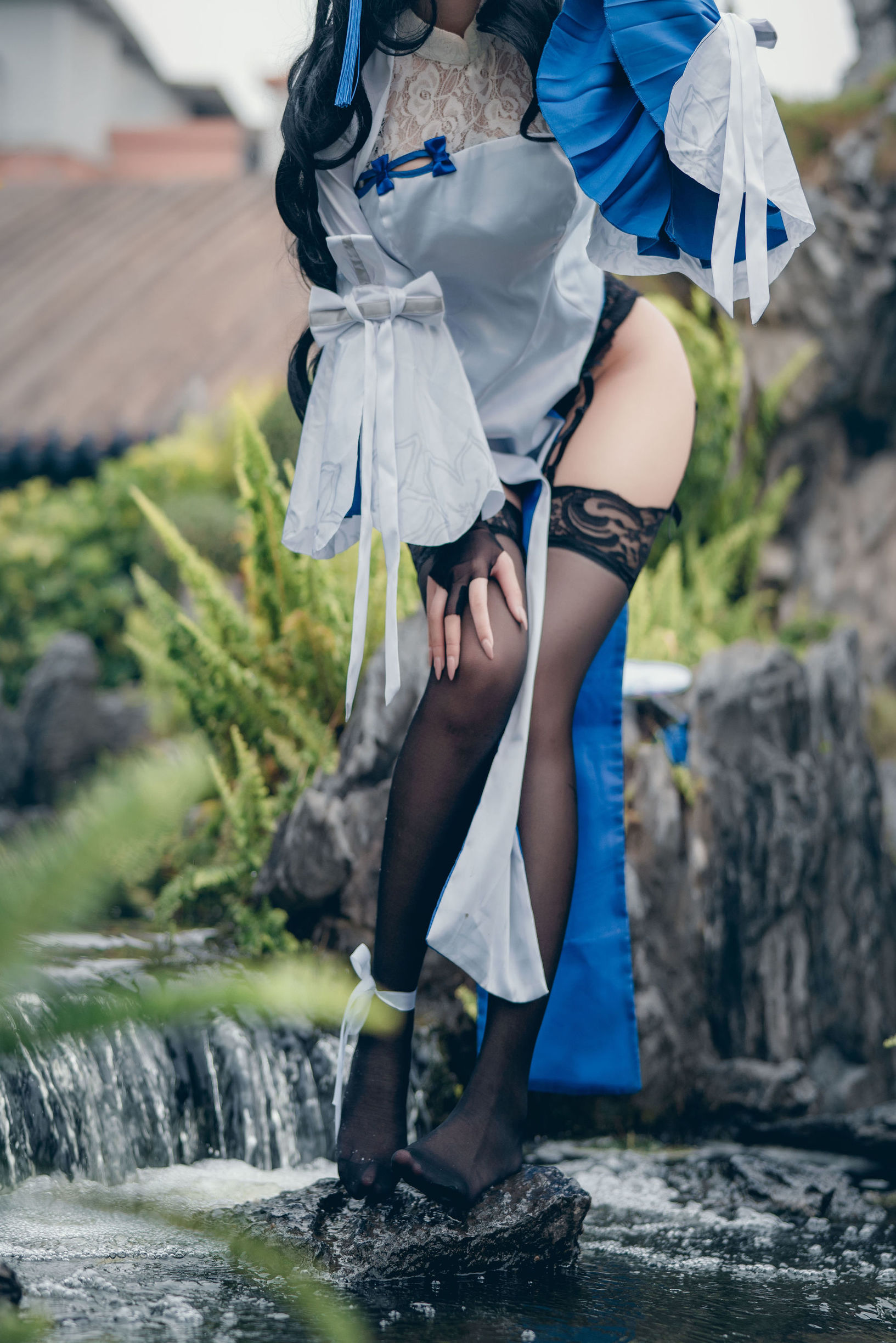 白嫩美少女鬼畜瑶 玉玲珑
