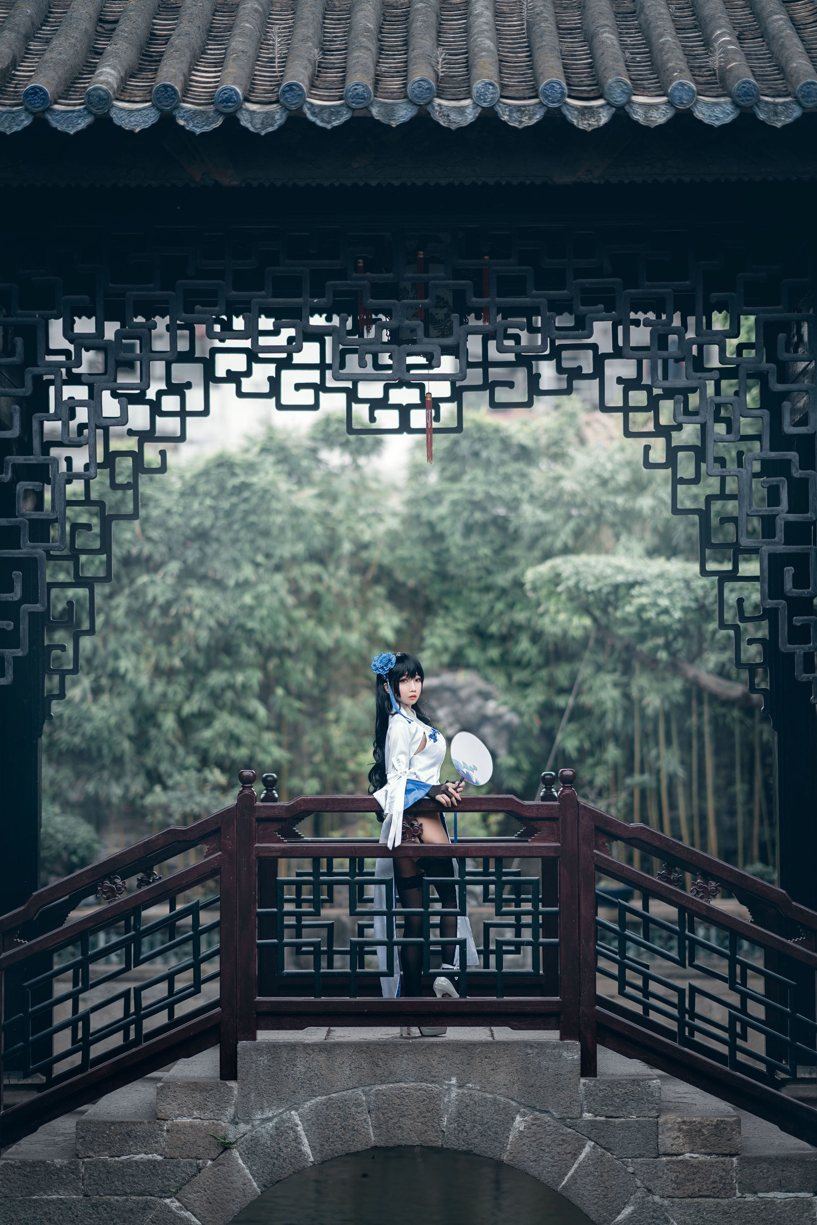 白嫩美少女鬼畜瑶 玉玲珑