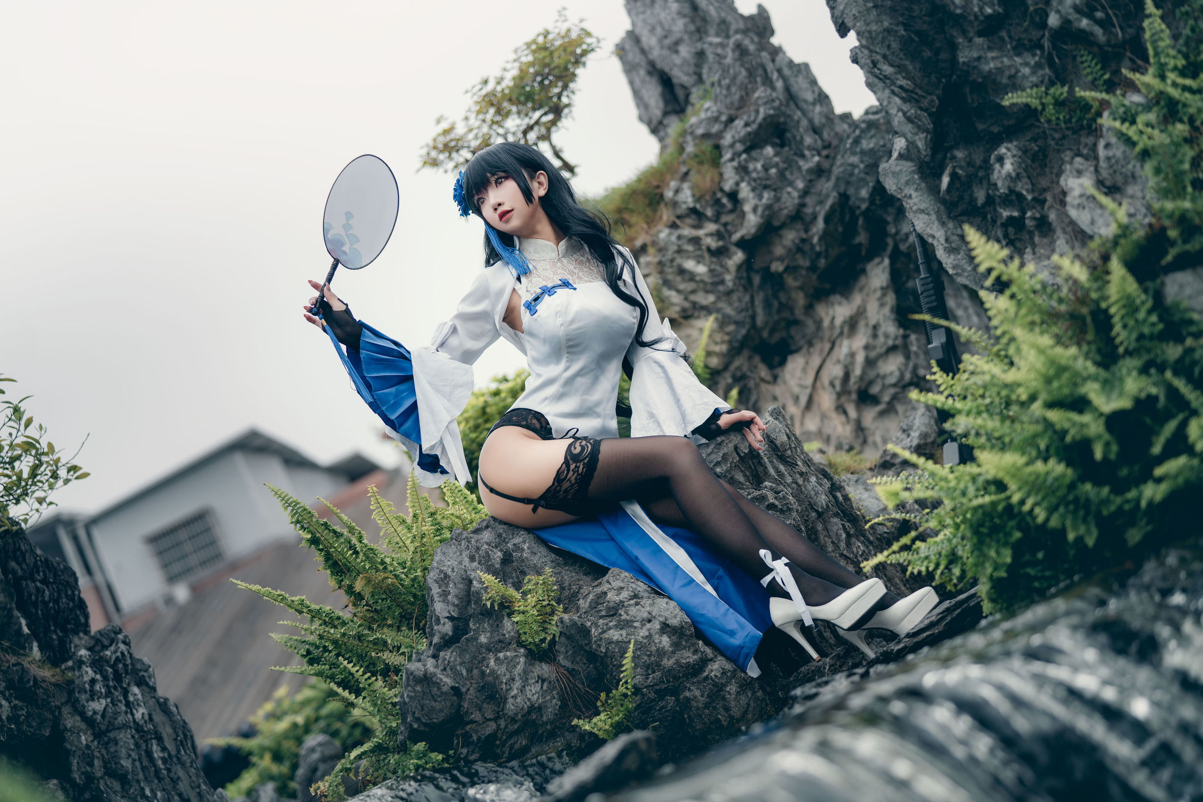 白嫩美少女鬼畜瑶 玉玲珑