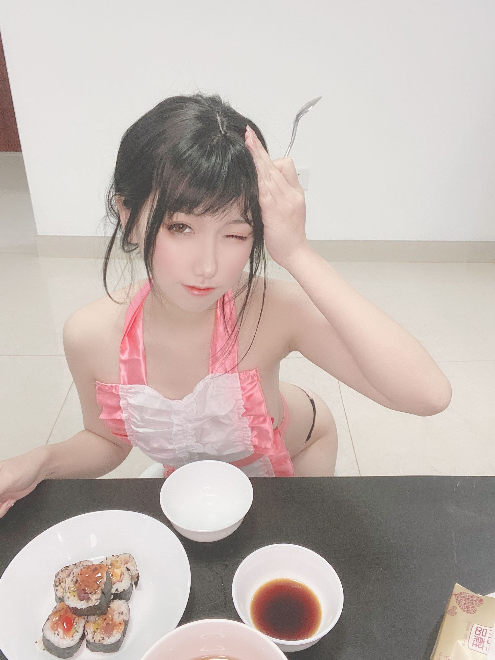 ยูหยวน ยูโกะ เอสเจ คนเป็นเมียผ้ากันเปื้อน