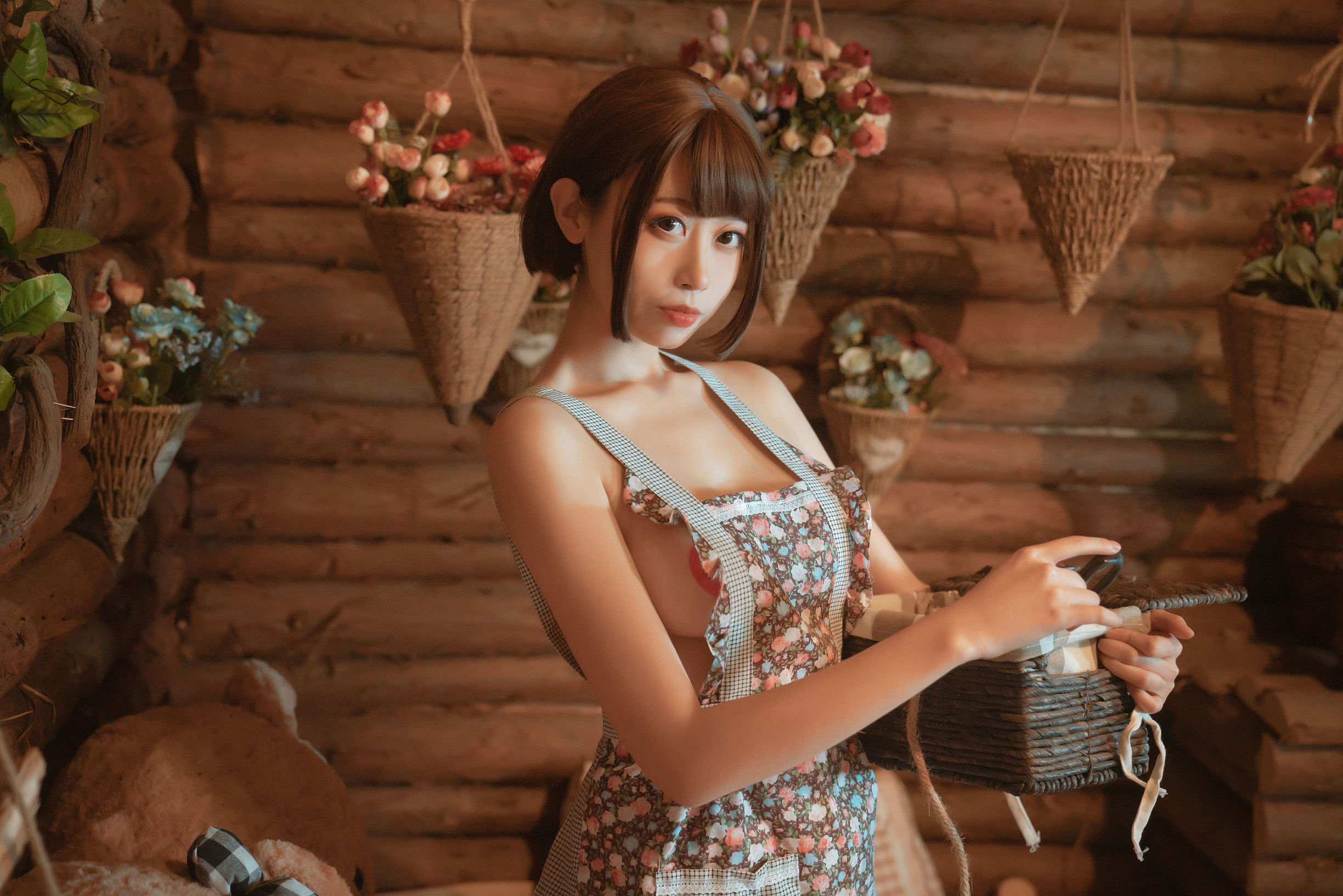 Meng Mei Nai Xi Jiang nice, diligent boss's wife