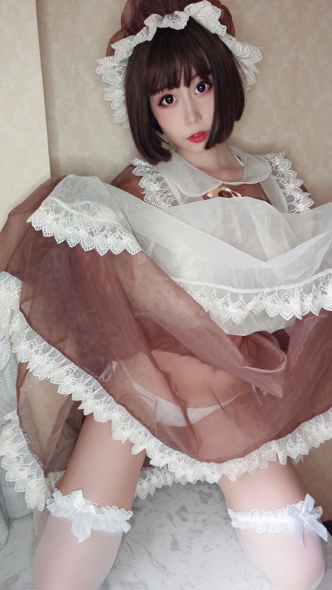 Cute Girl Naixi-chan nice Maid Selfie