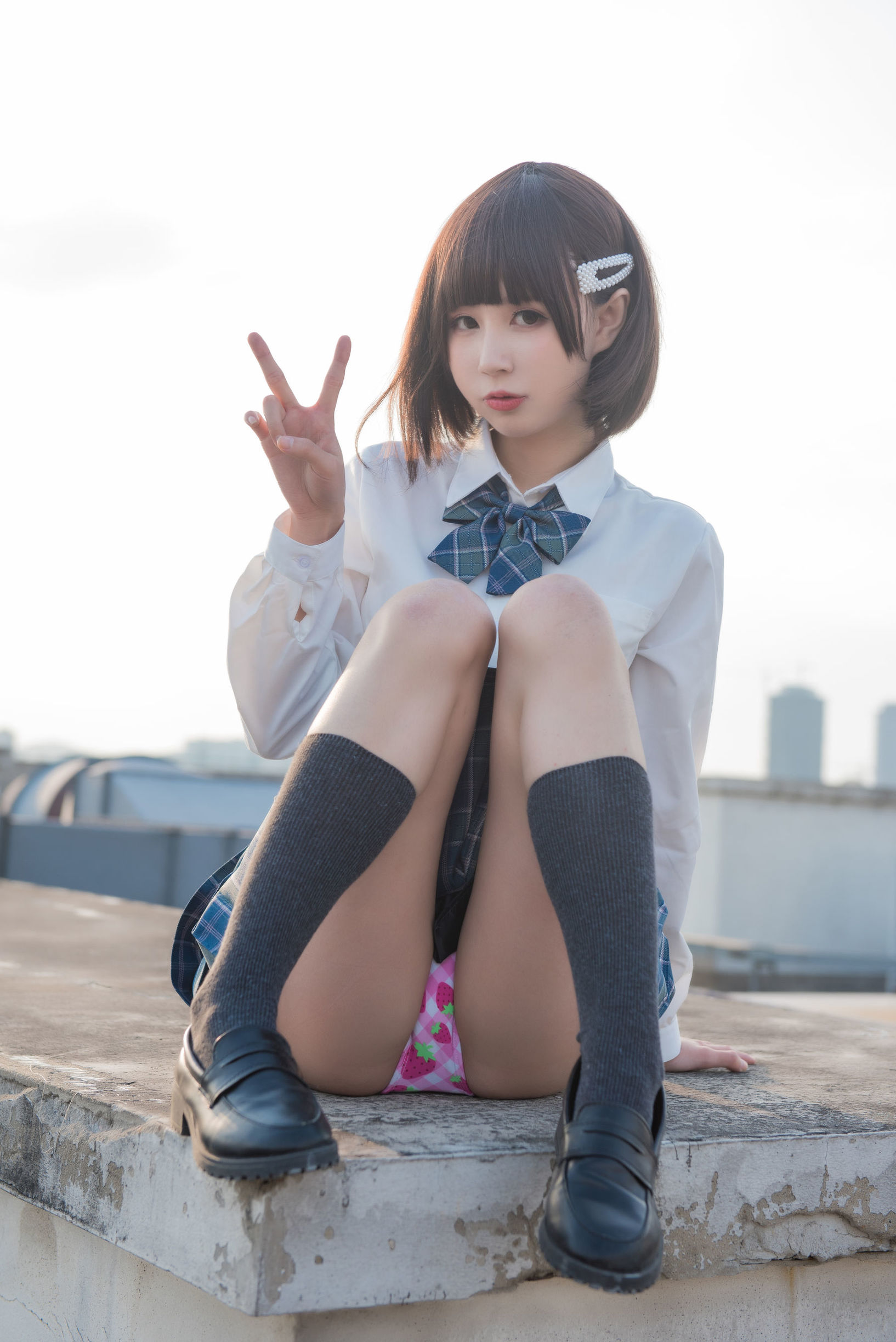 萌妹子南鴿 少女裙底