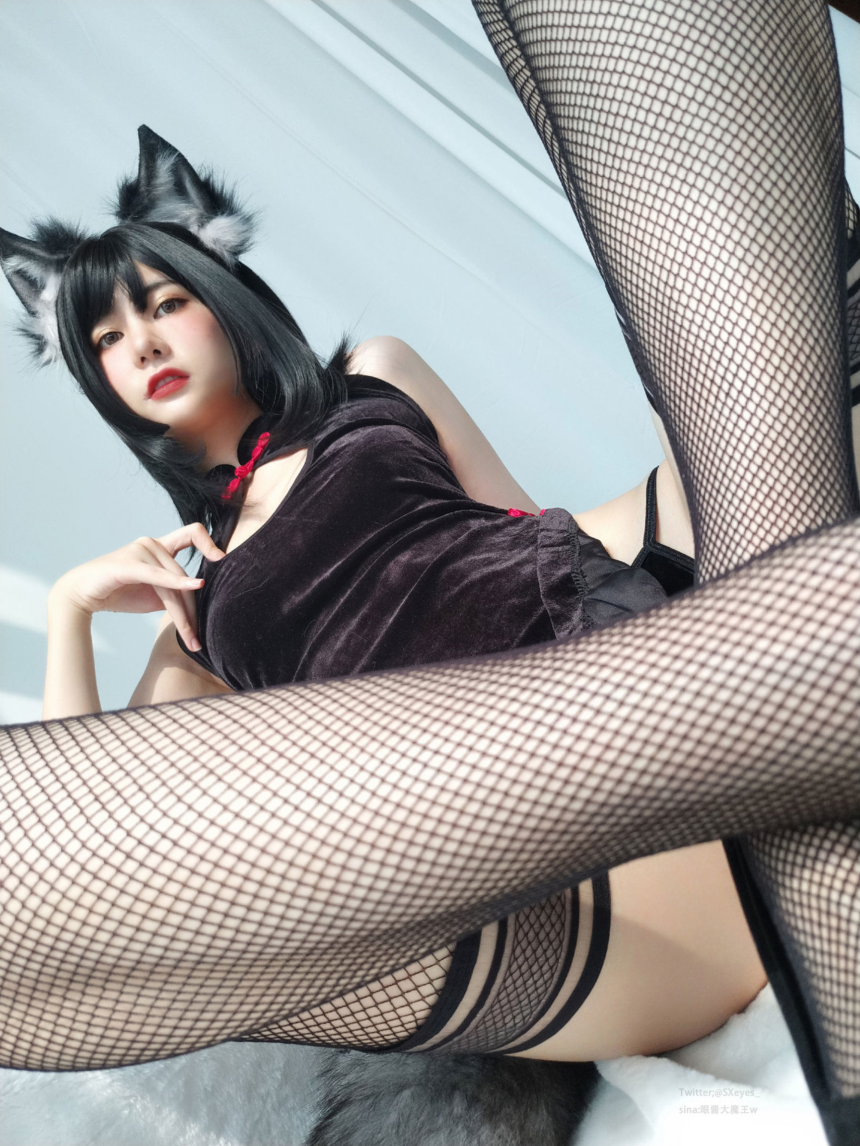 Cô Gái Dễ Thương Yan Jiang Đại Ma Vương w Đen Tằm Kỳ Bào