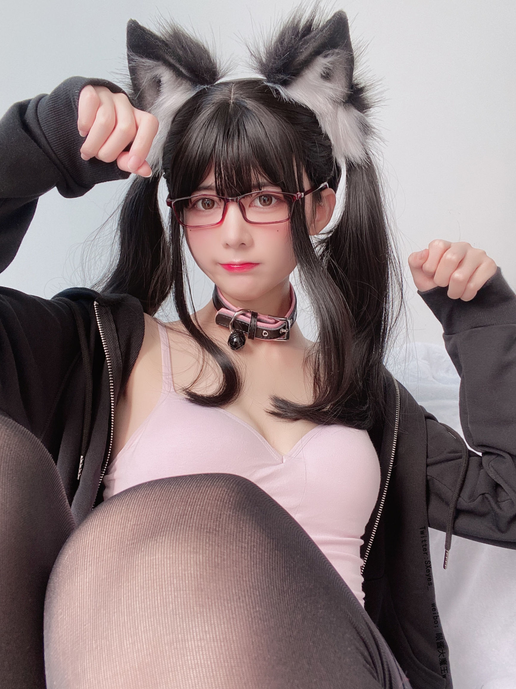 萌妹子眼醬大魔王w 黑狐