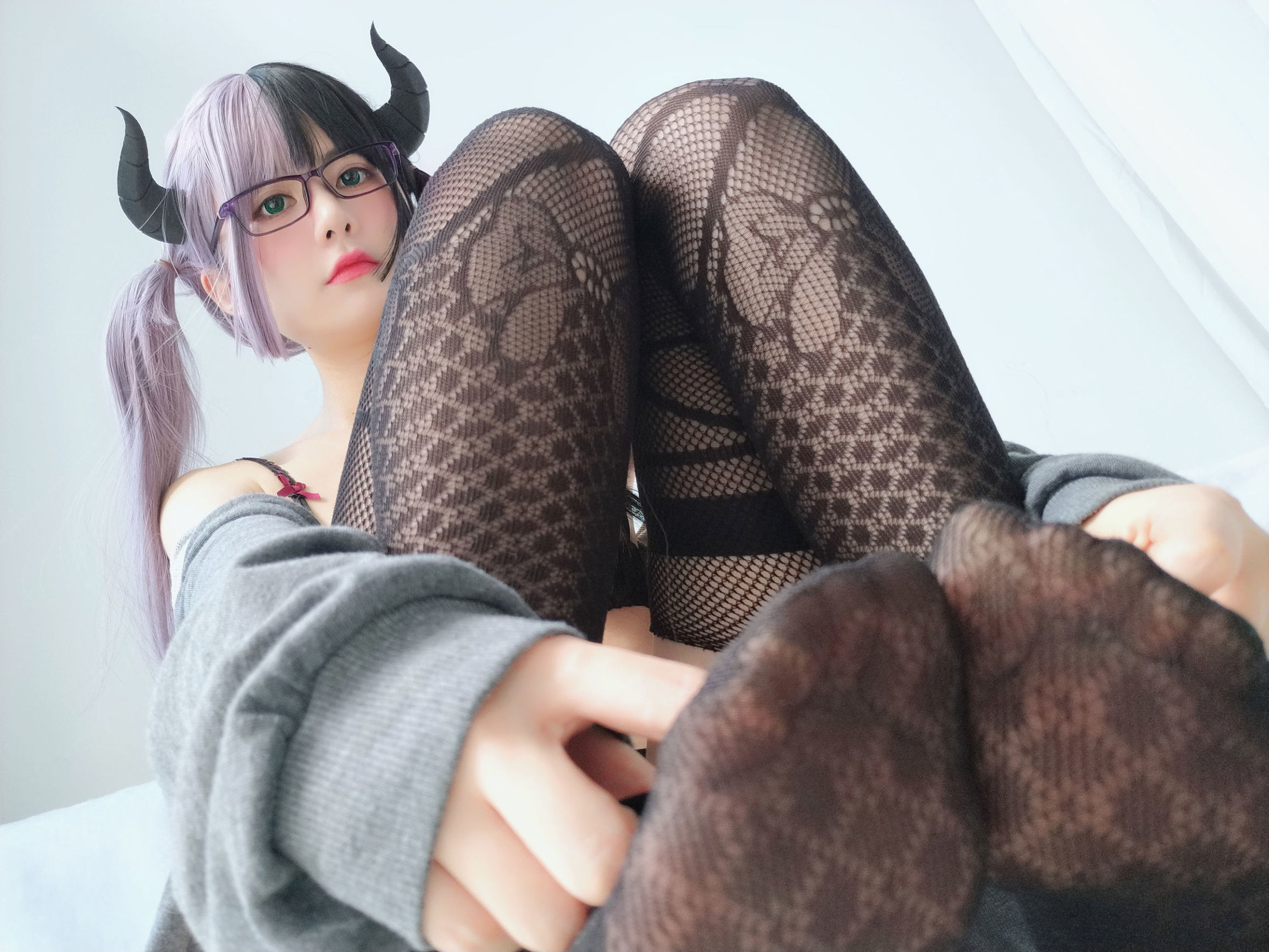 萌妹子眼醬大魔王w 黑色情趣網襪