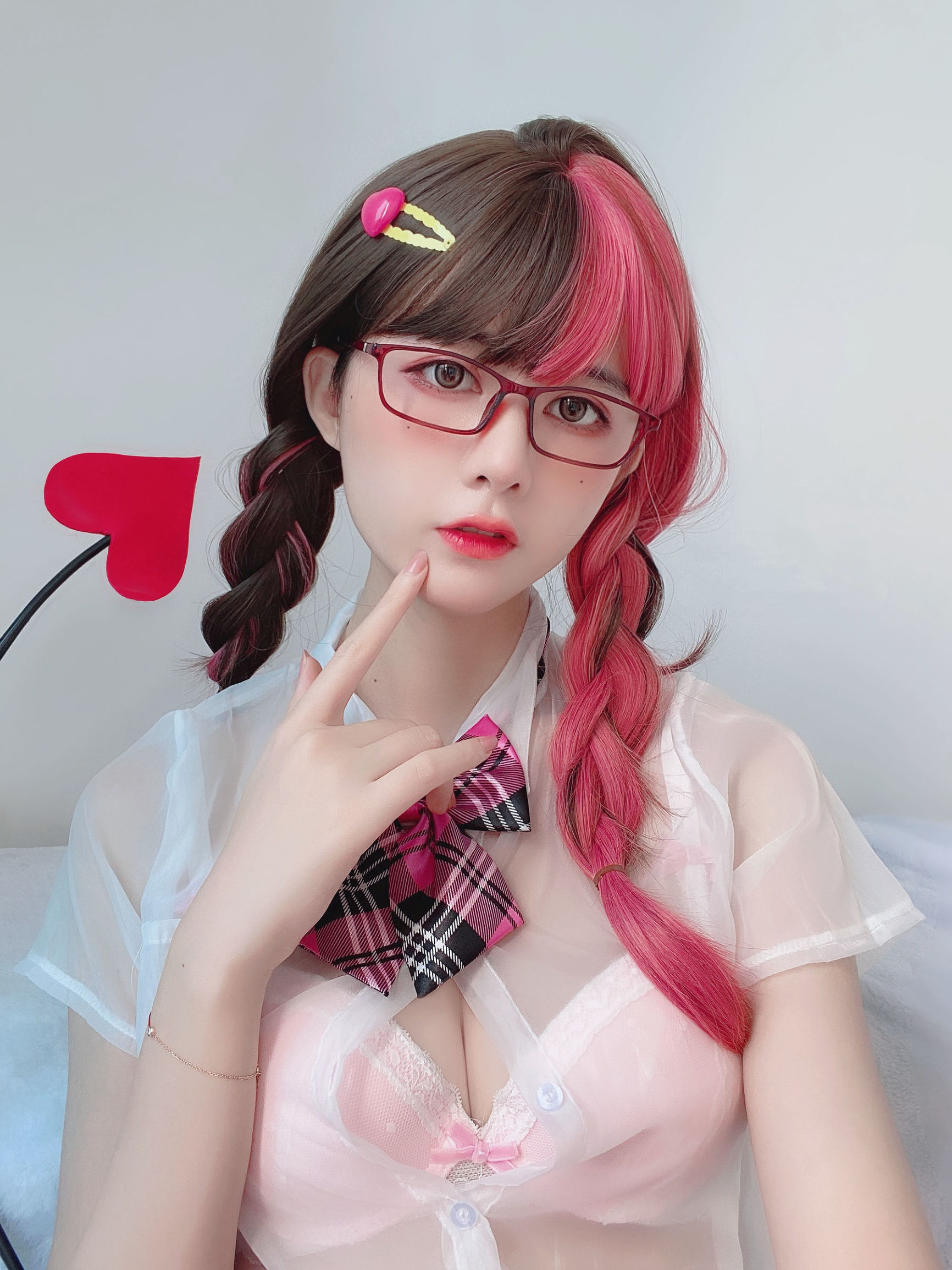 萌妹子眼醬大魔王w 黑色情趣網襪