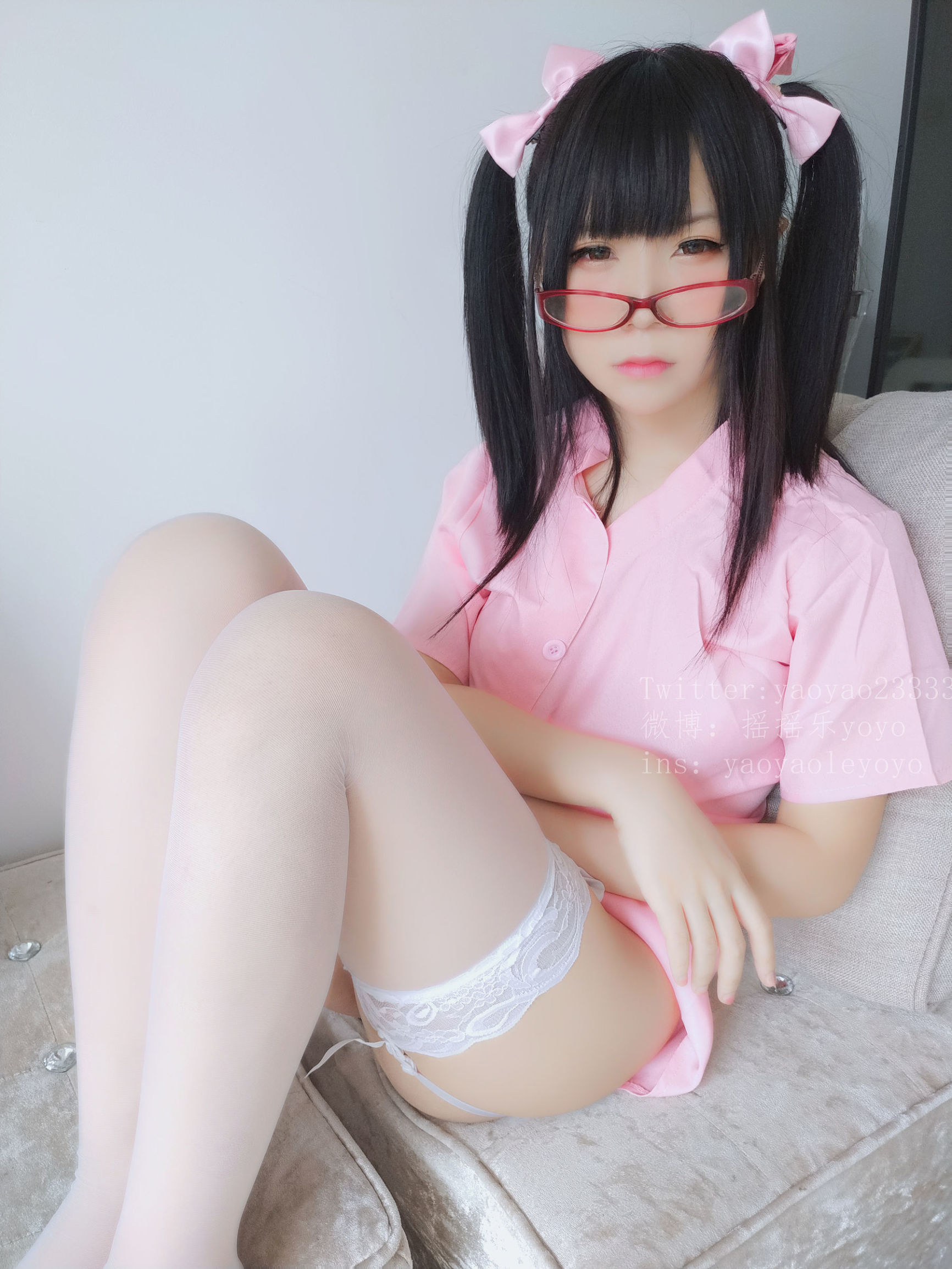 萌え妹子コスプレイヤー ヨヨ 可愛いピンクナース