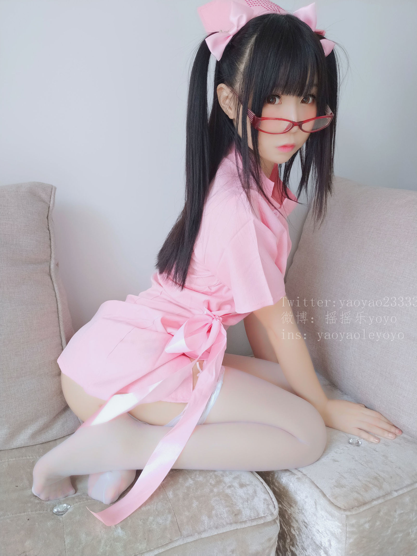 Cute Girl Coser Yao Yao Le Yoyo Cute Pink Nurse