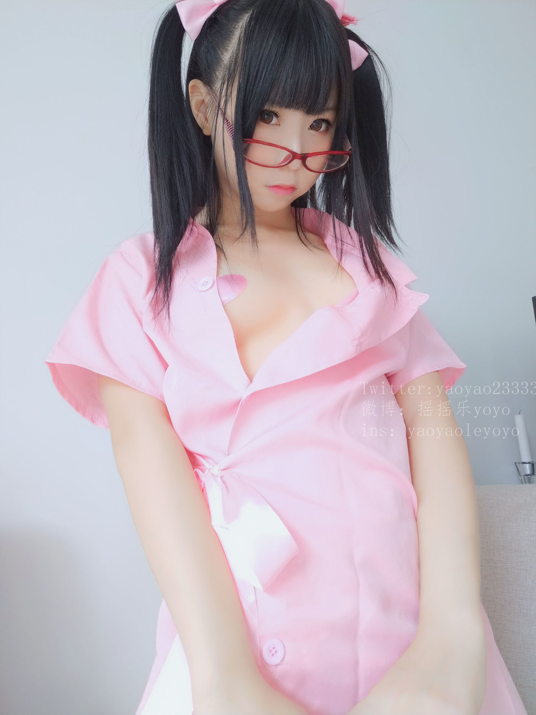 萌え妹子コスプレイヤー ヨヨ 可愛いピンクナース
