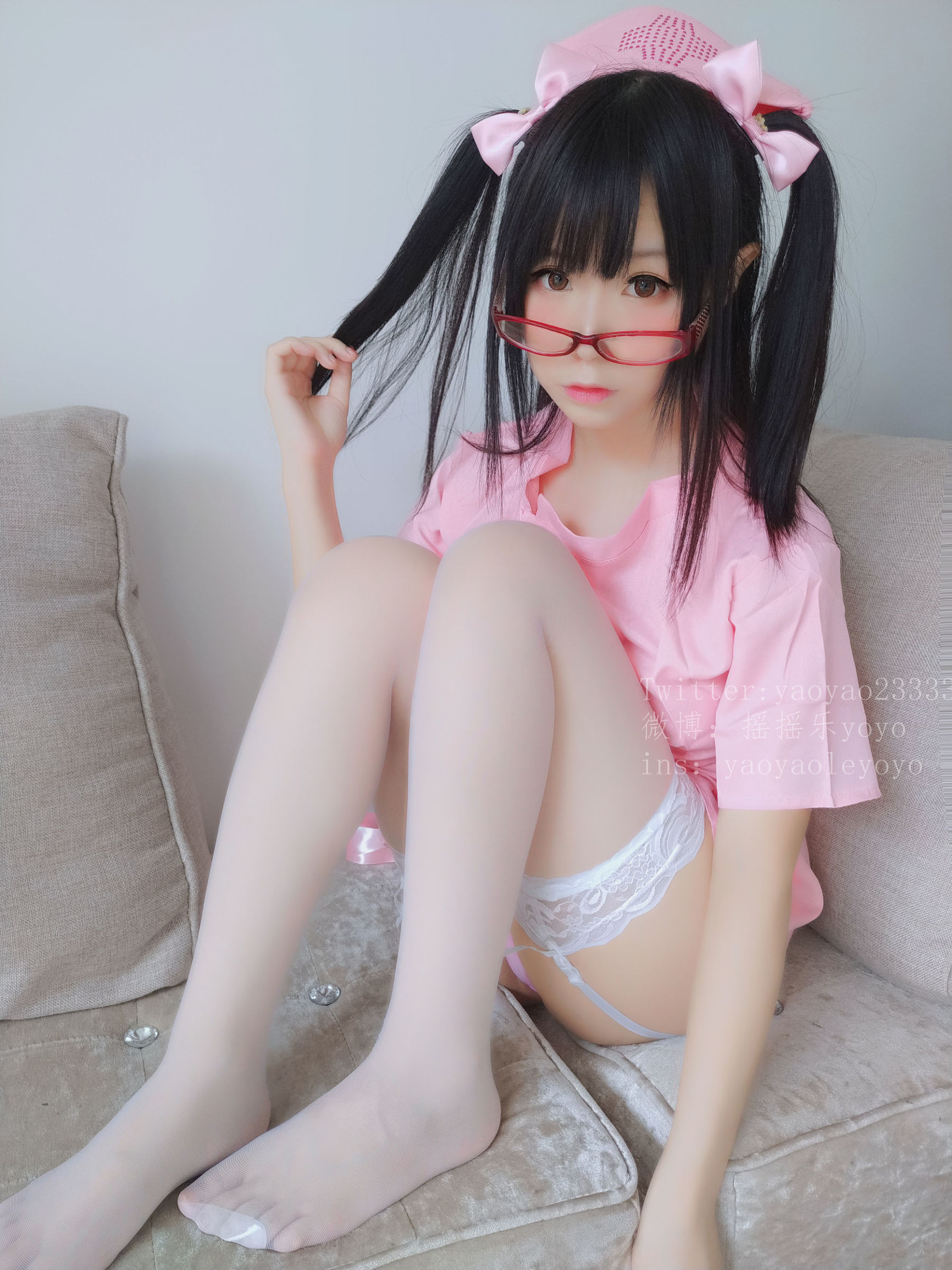 Cô gái dễ thương Coser YoYo - Y tá dễ thương màu hồng