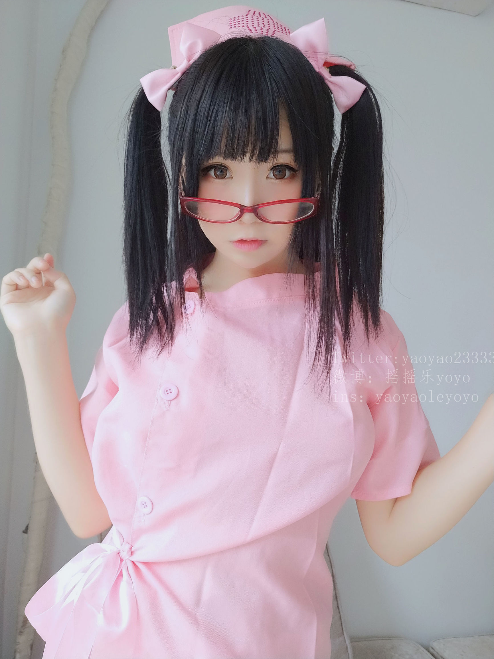Cô gái dễ thương Coser YoYo - Y tá dễ thương màu hồng