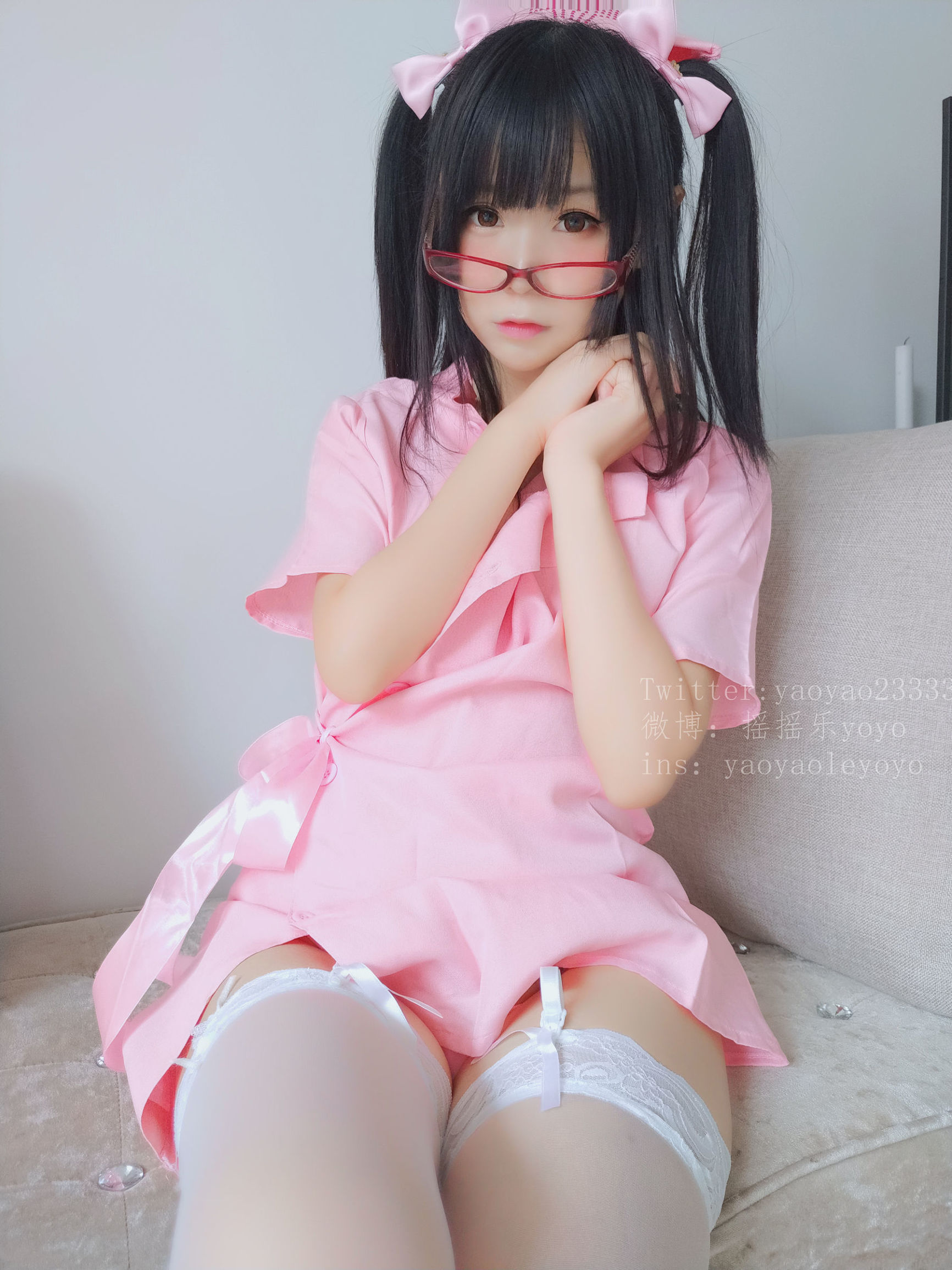Cô gái dễ thương Coser YoYo - Y tá dễ thương màu hồng
