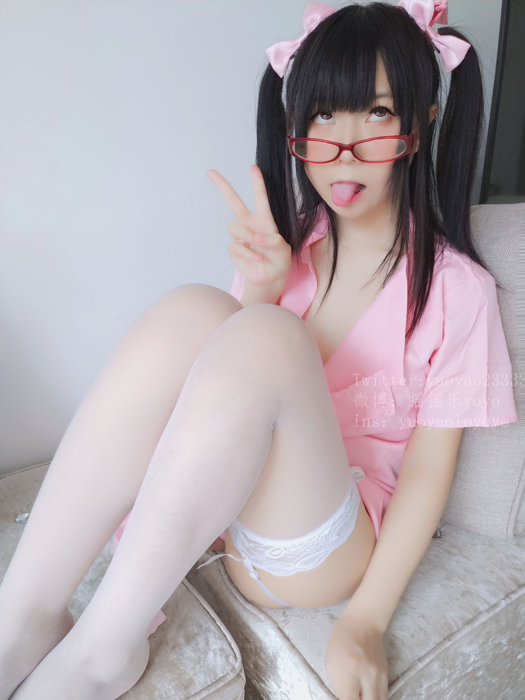 萌え妹子コスプレイヤー ヨヨ 可愛いピンクナース