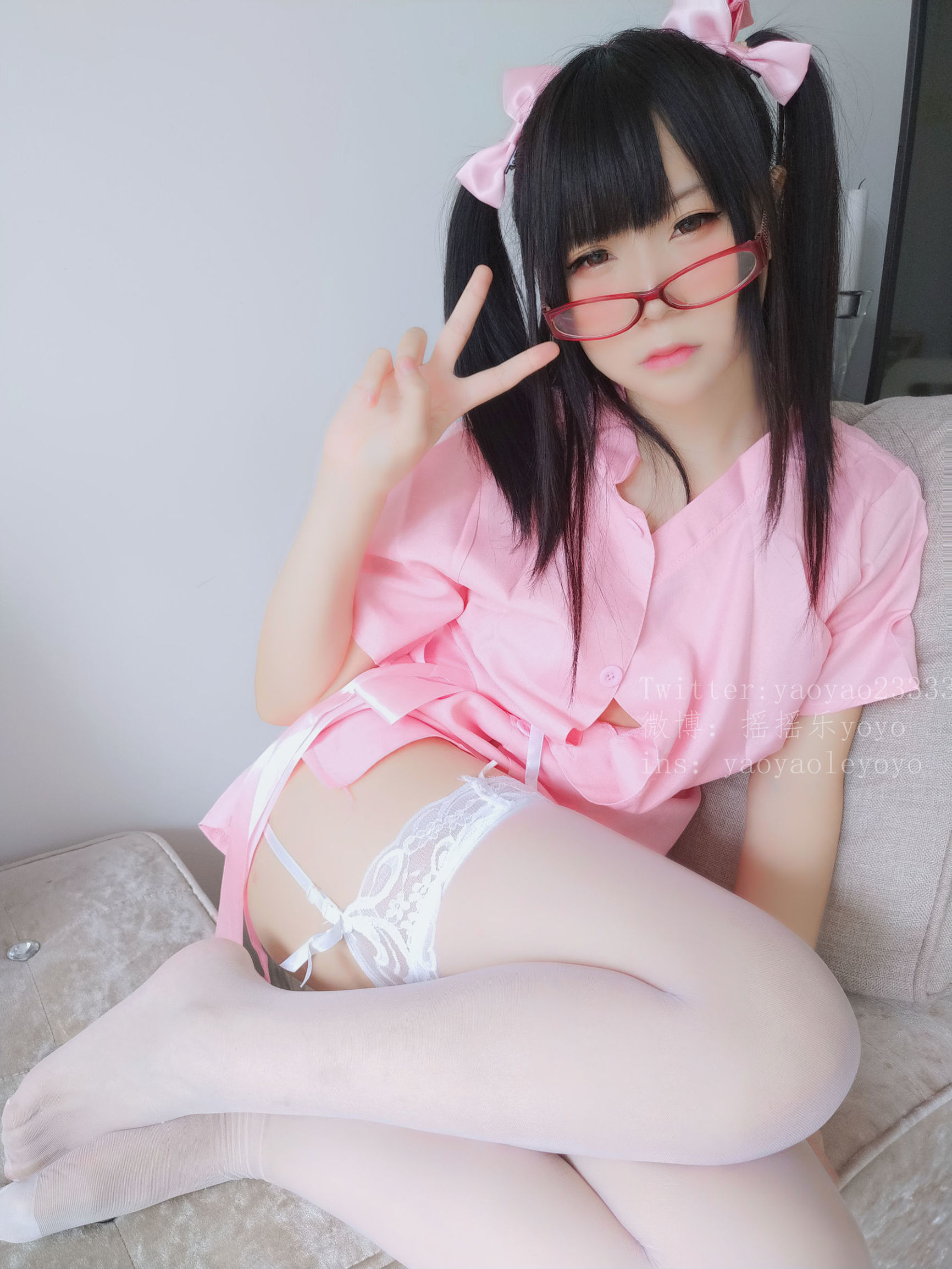 萌え妹子コスプレイヤー ヨヨ 可愛いピンクナース
