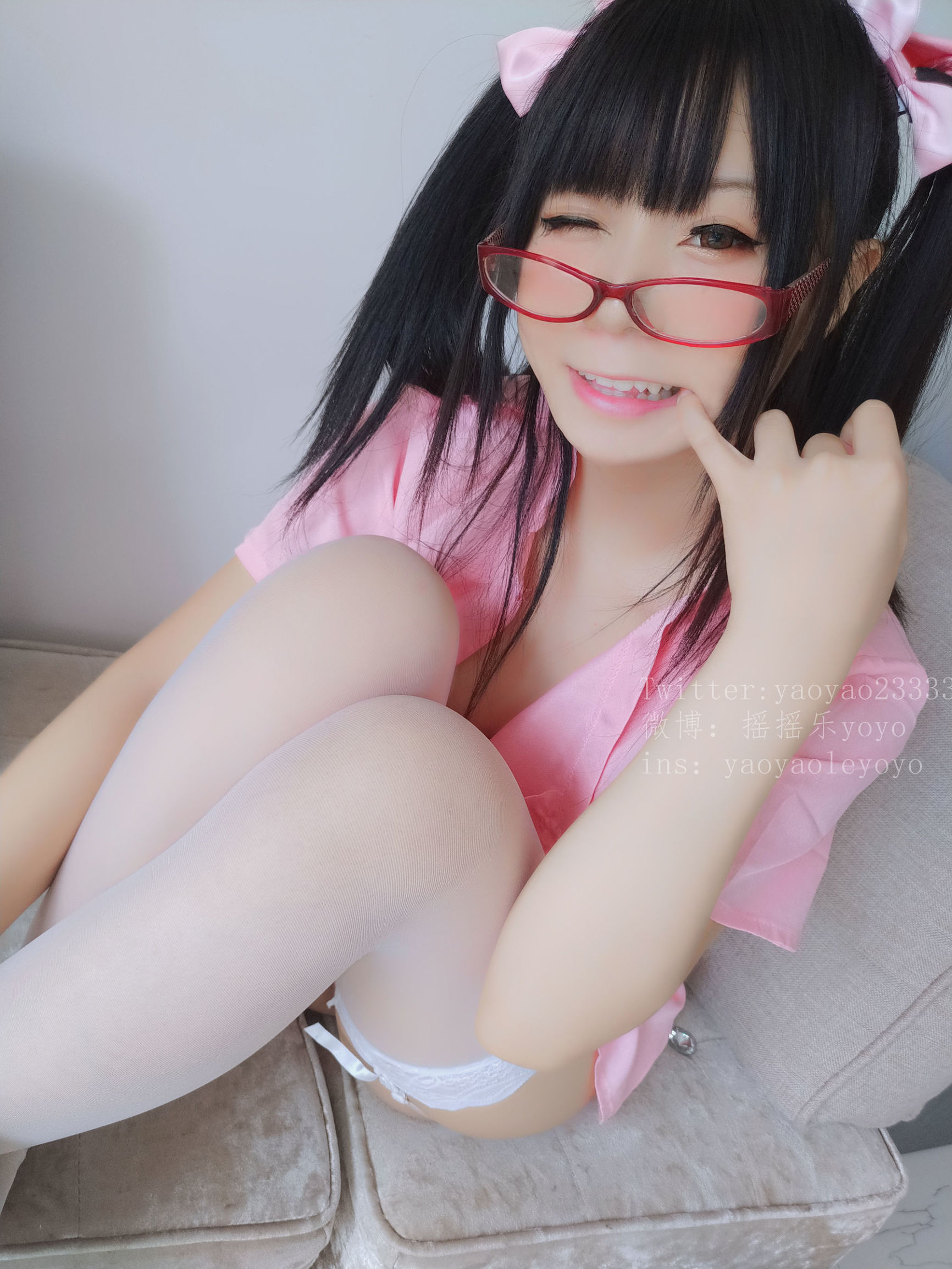 Cô gái dễ thương Coser YoYo - Y tá dễ thương màu hồng