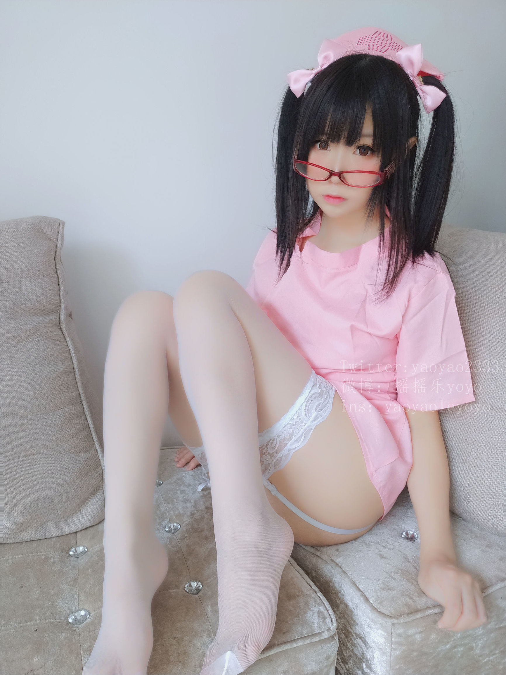 Cô gái dễ thương Coser YoYo - Y tá dễ thương màu hồng
