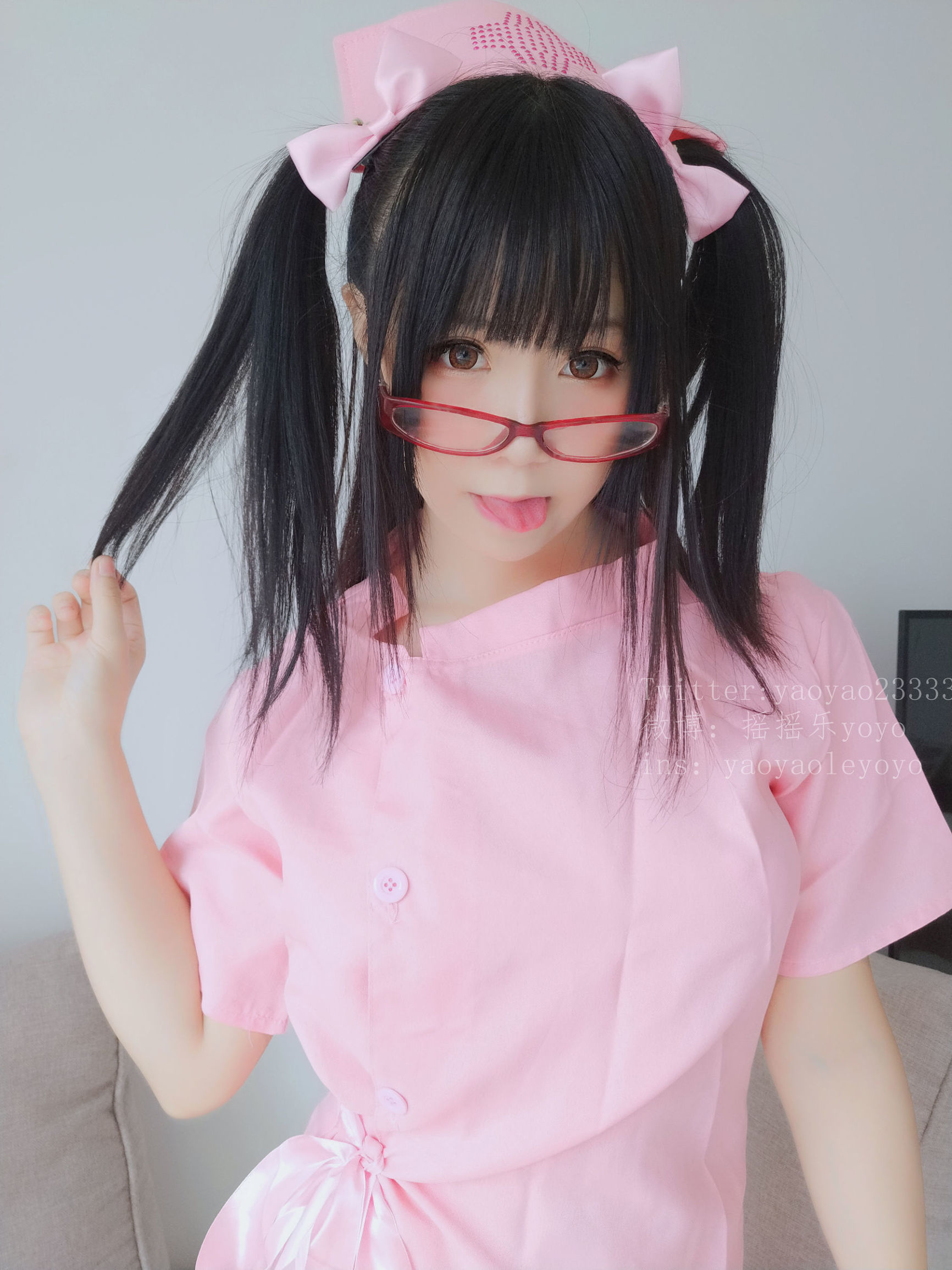 Cô gái dễ thương Coser YoYo - Y tá dễ thương màu hồng