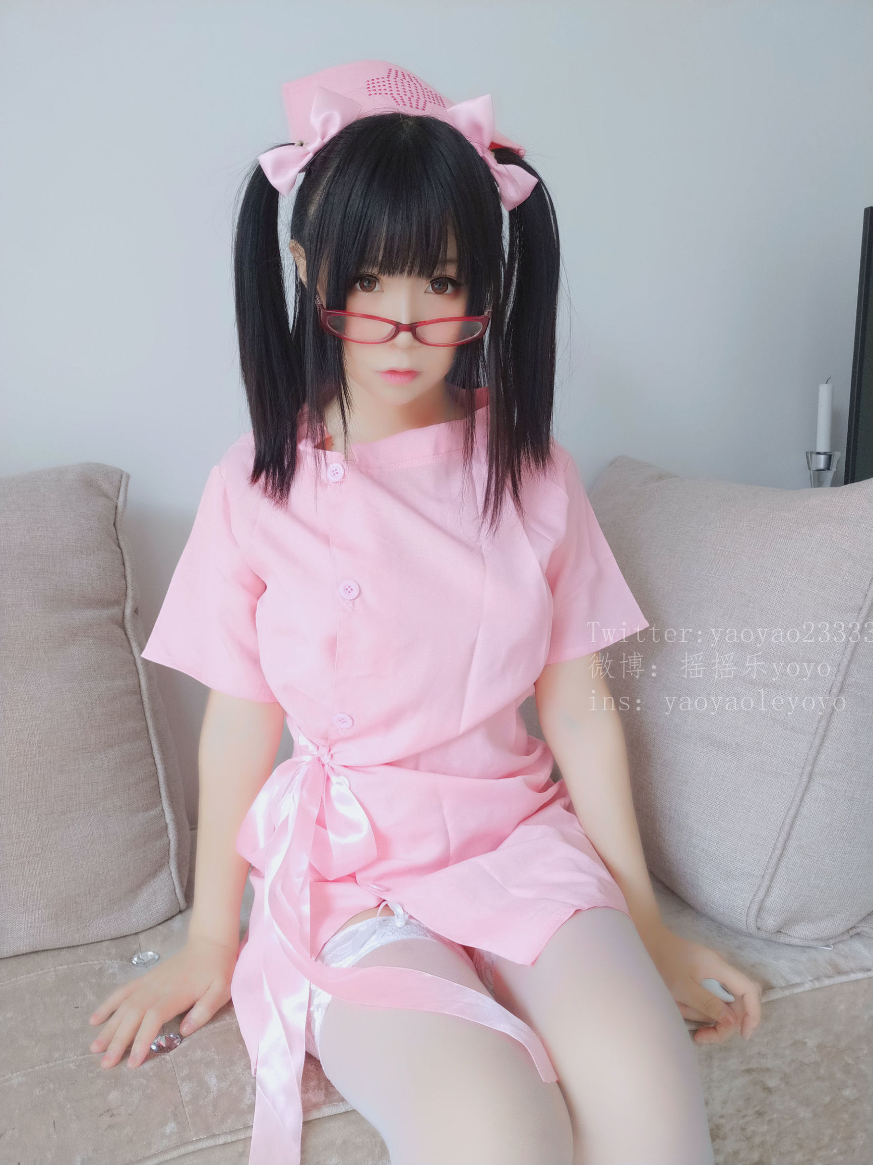 Cô gái dễ thương Coser YoYo - Y tá dễ thương màu hồng