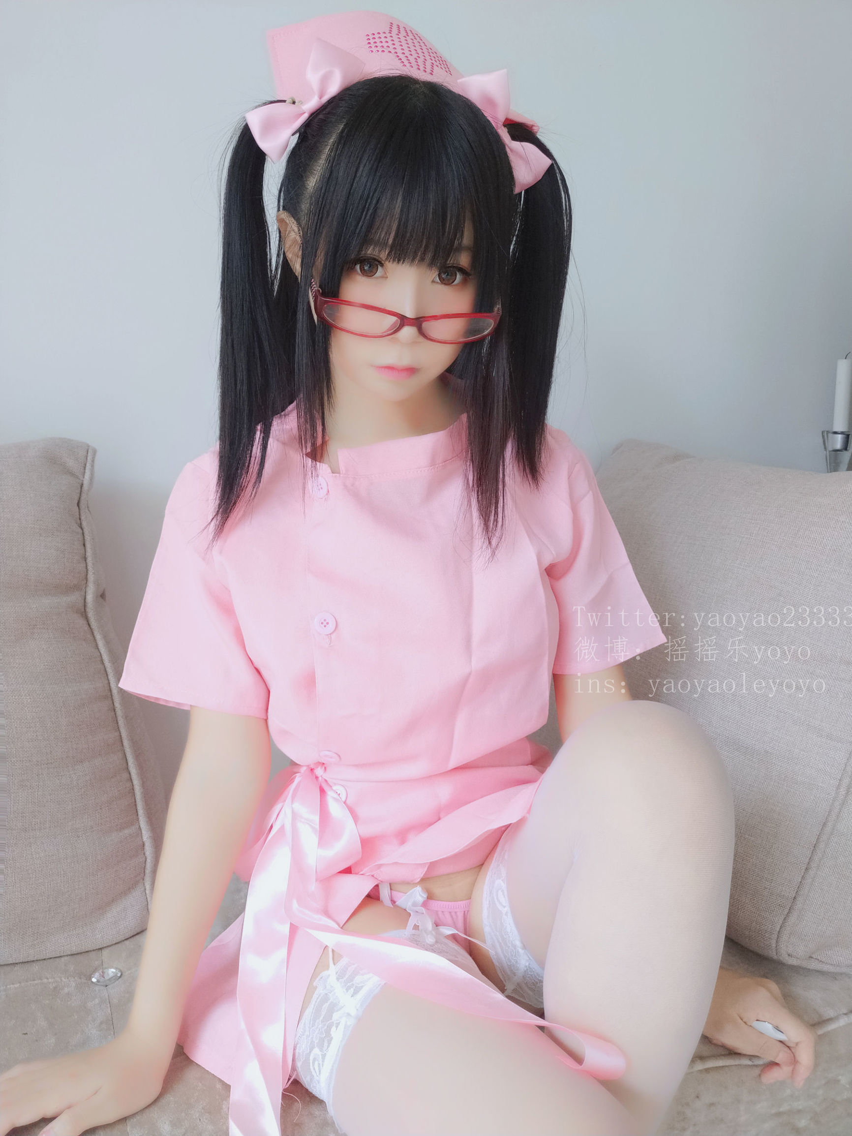 Cô gái dễ thương Coser YoYo - Y tá dễ thương màu hồng