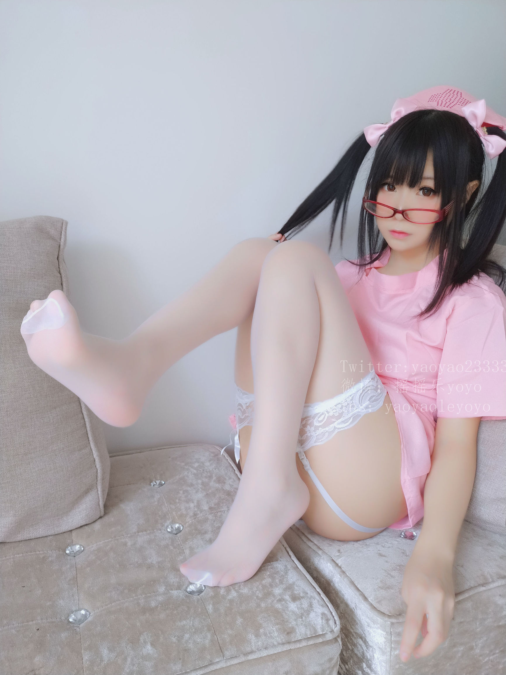 Cô gái dễ thương Coser YoYo - Y tá dễ thương màu hồng