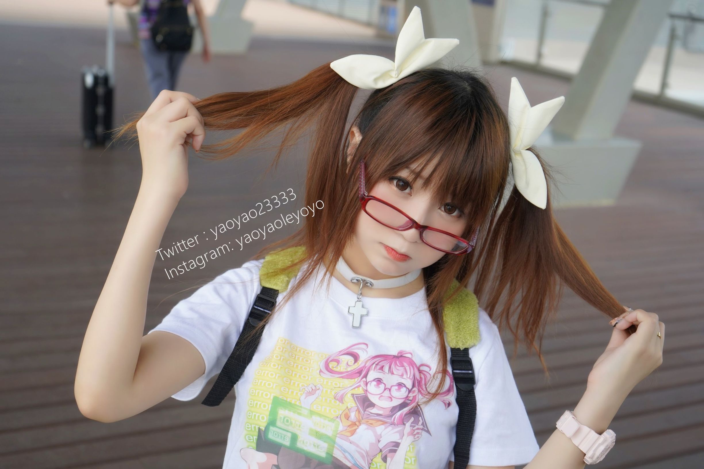 萌え妹子 コスプレイヤー ヤオヤオレ ヨーヨー 裸足
