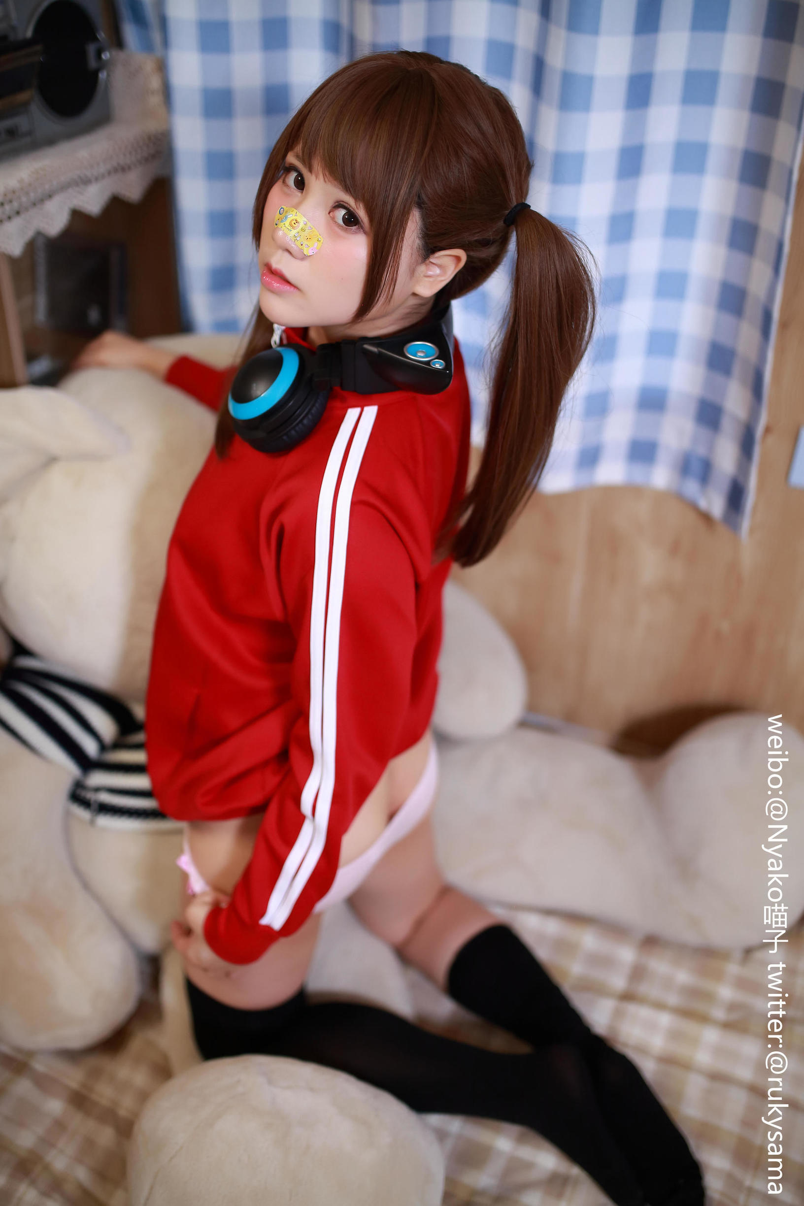 Cute Girl Nyako Meowko High School Student 02
