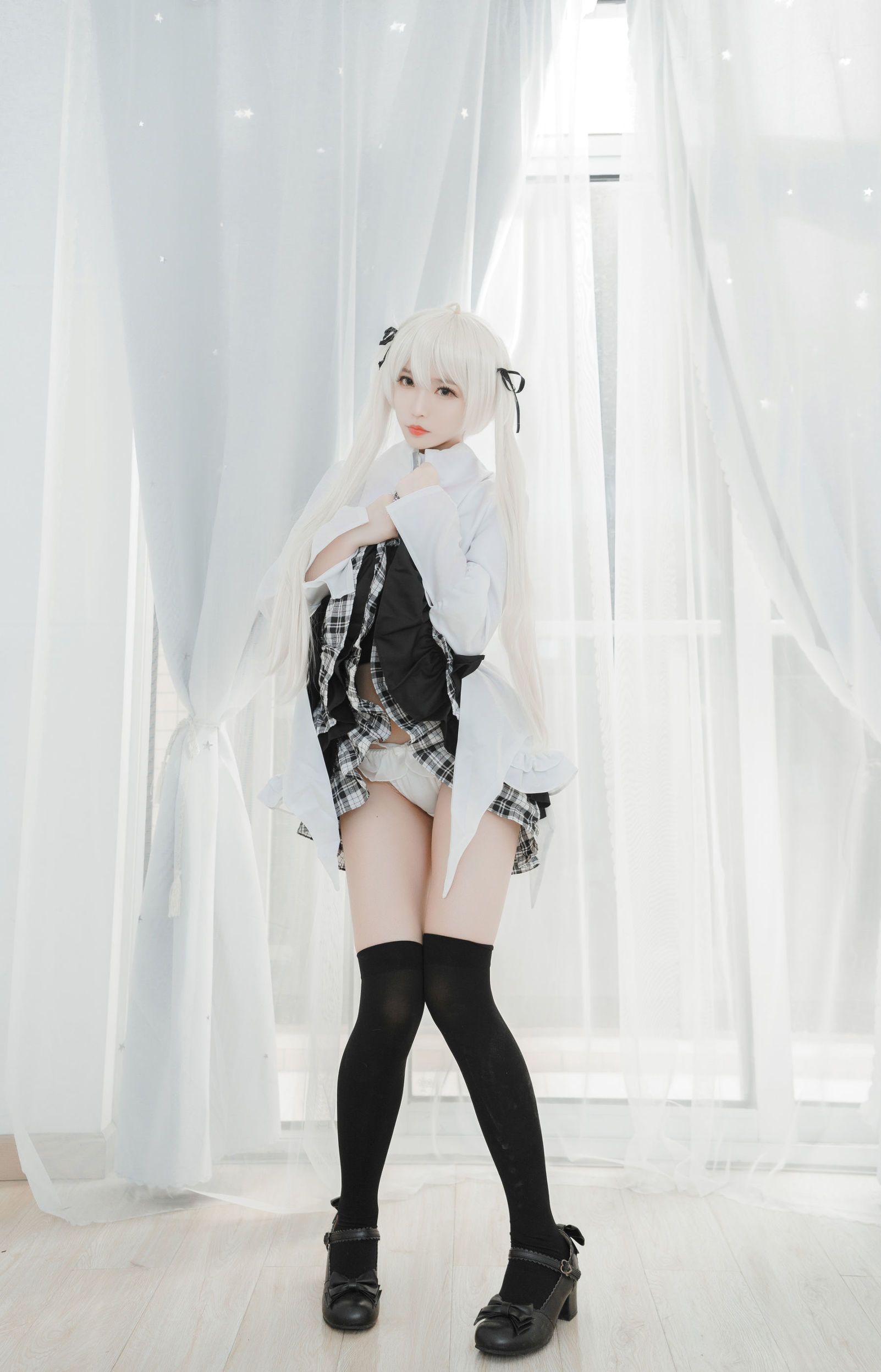 Mộng Mỹ Bạch Dị Tử Giáo Chủ Goth