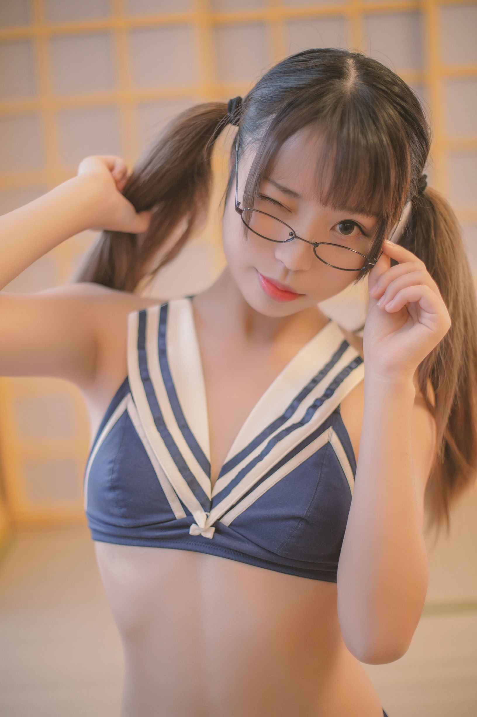 Meng Mei Bai Yi Zi Jiao Zhu H Xi