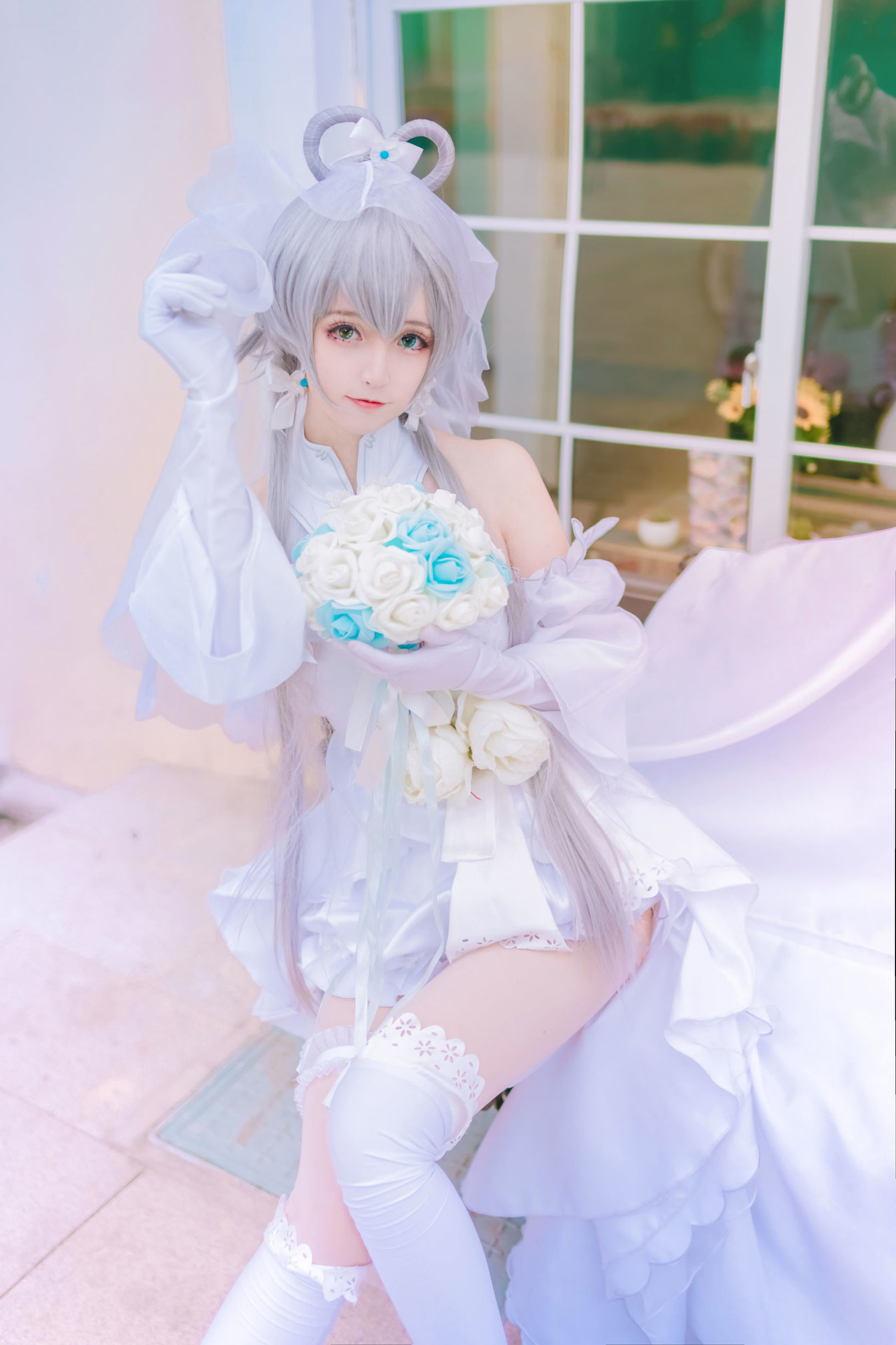 萌寵博主yui金魚 洛天依婚紗