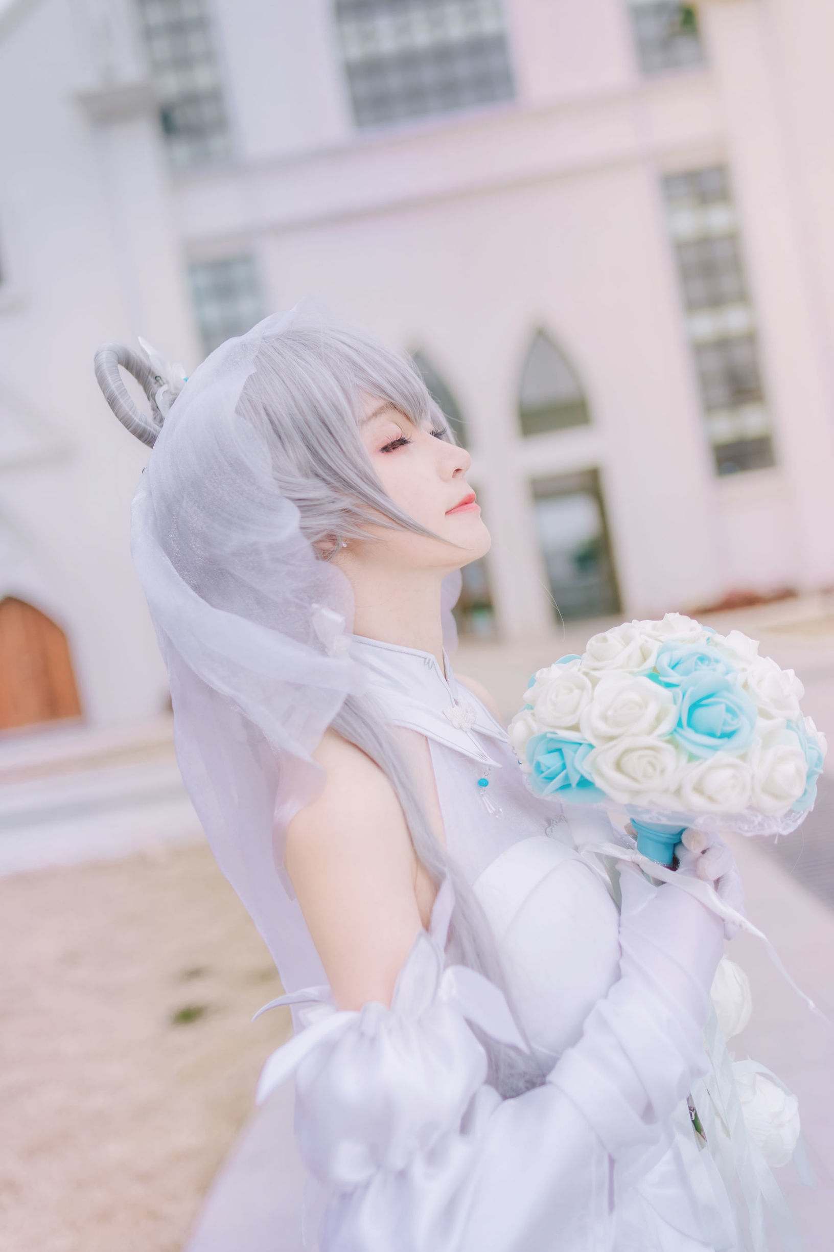 萌寵博主yui金魚 洛天依婚紗