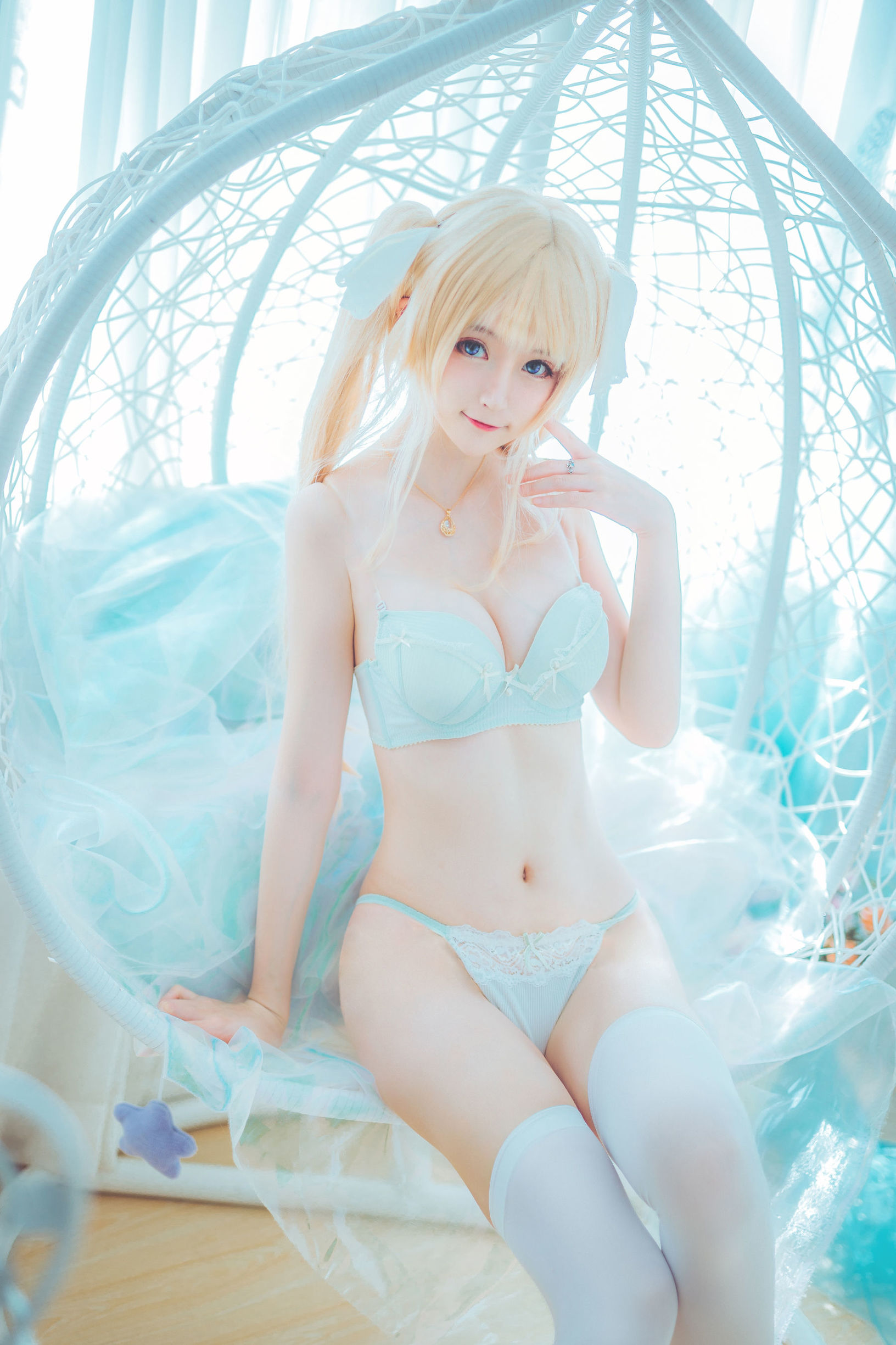 บล็อกเกอร์สัตว์เลี้ยงน่ารัก Yui กิมหยู ตัวละครหญิงธรรมดา