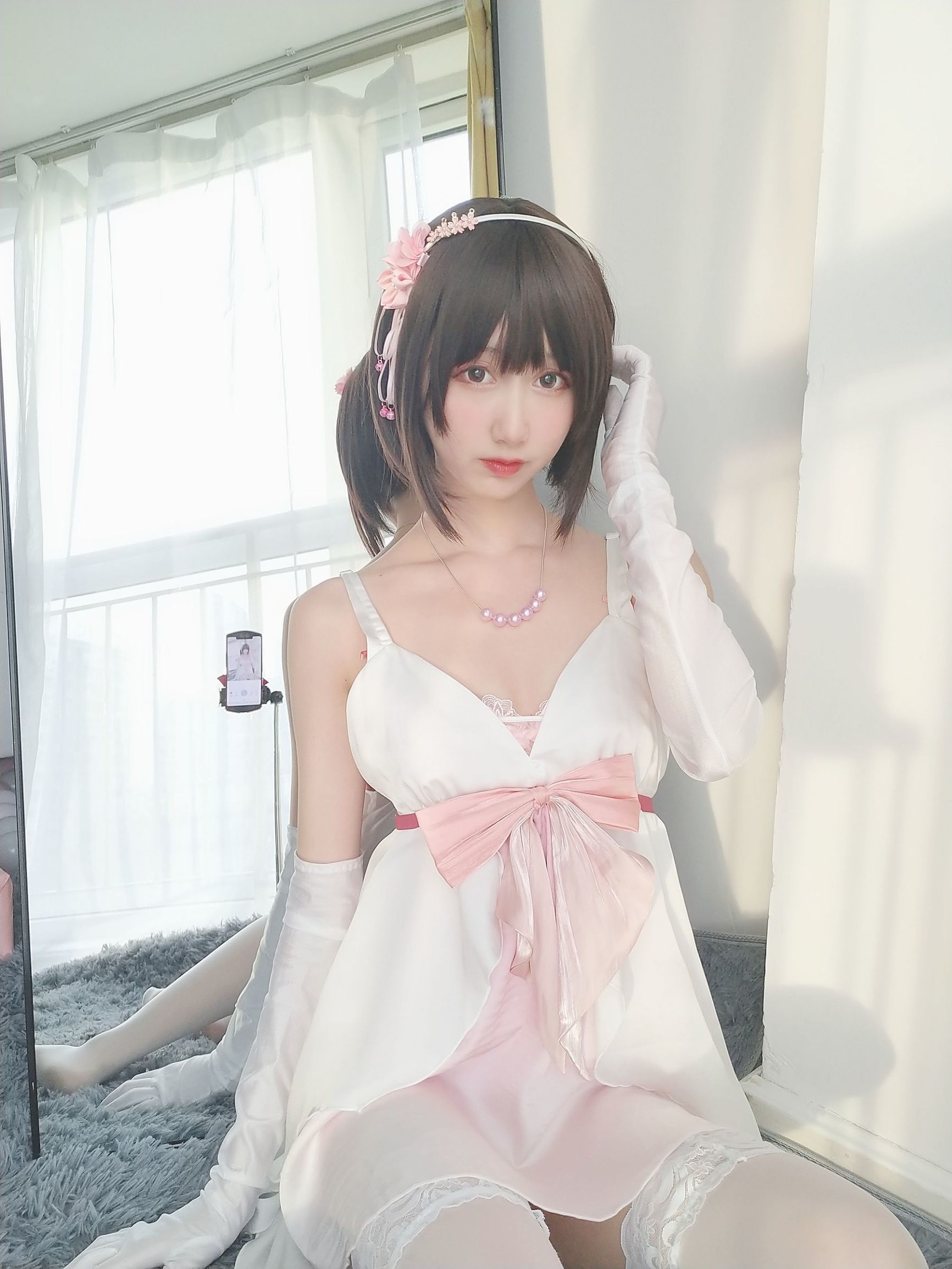 萌え系お姉さんムミェンメンOwO 加藤恵 礼服