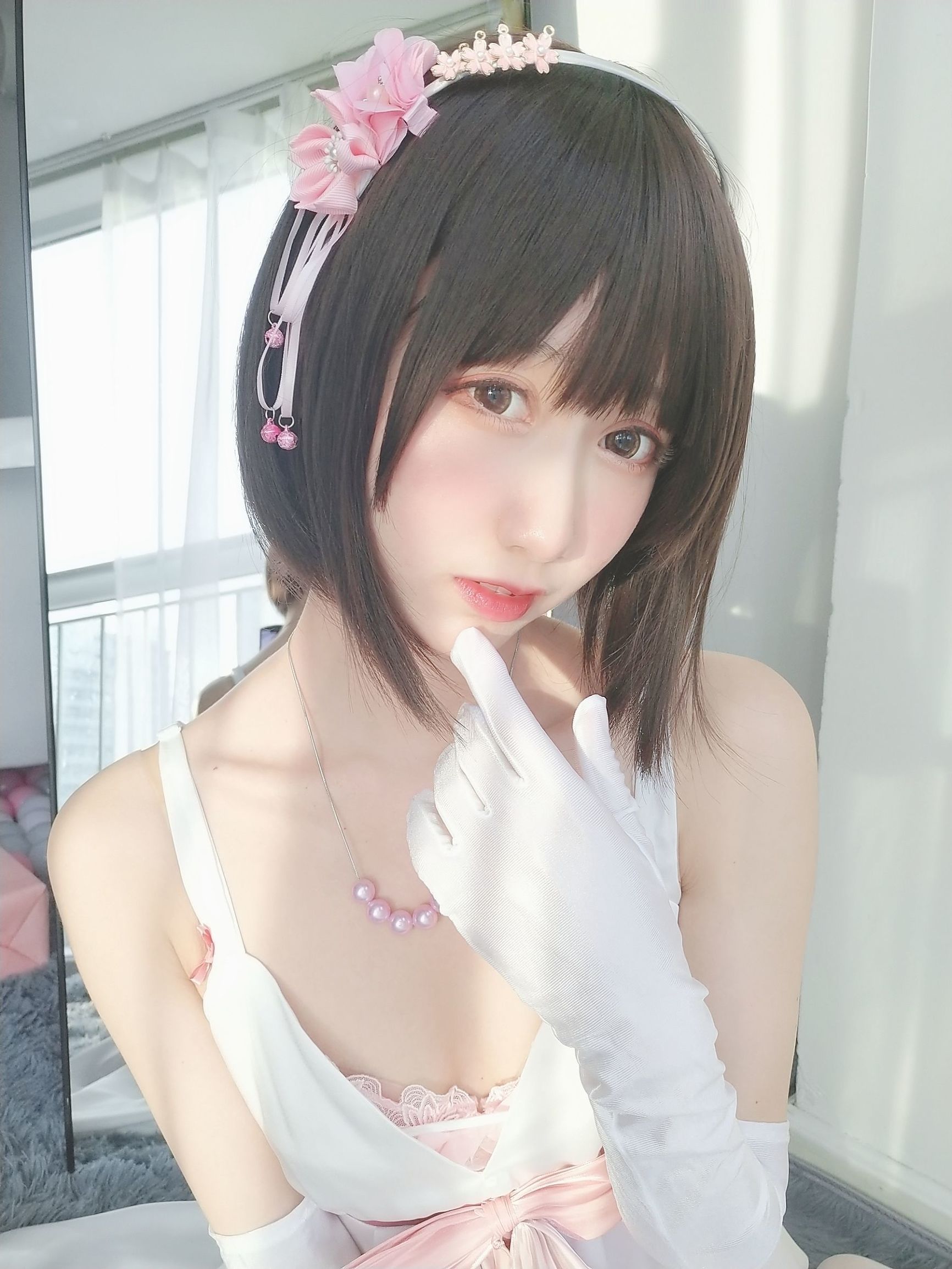 萌え系お姉さんムミェンメンOwO 加藤恵 礼服