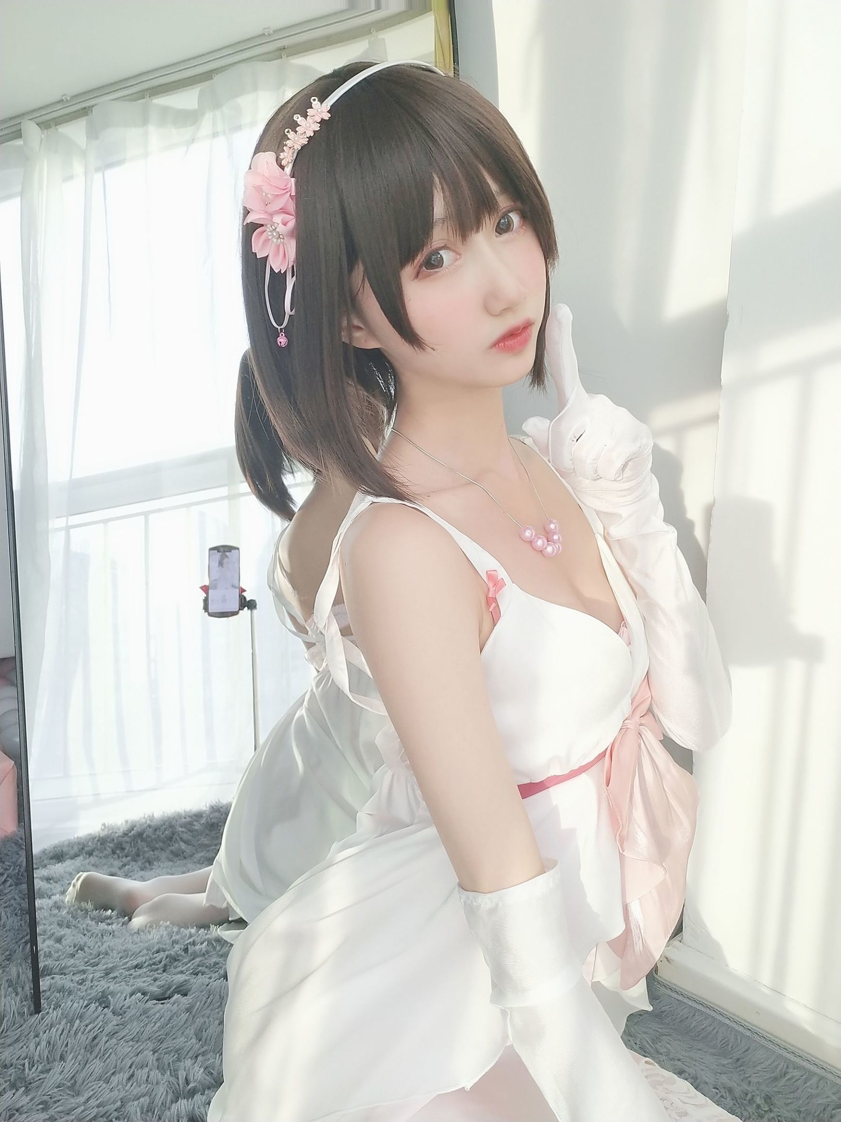 萌え系お姉さんムミェンメンOwO 加藤恵 礼服