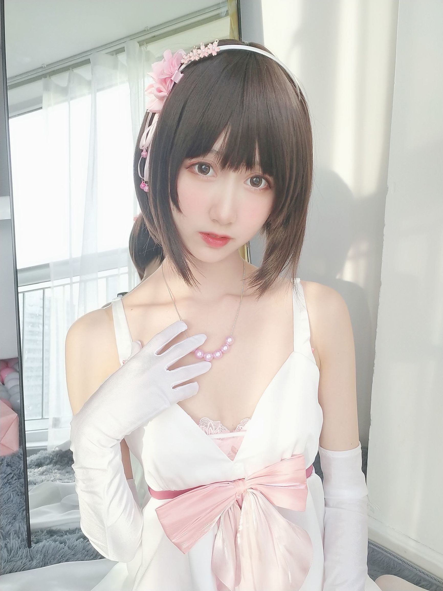 萌え系お姉さんムミェンメンOwO 加藤恵 礼服