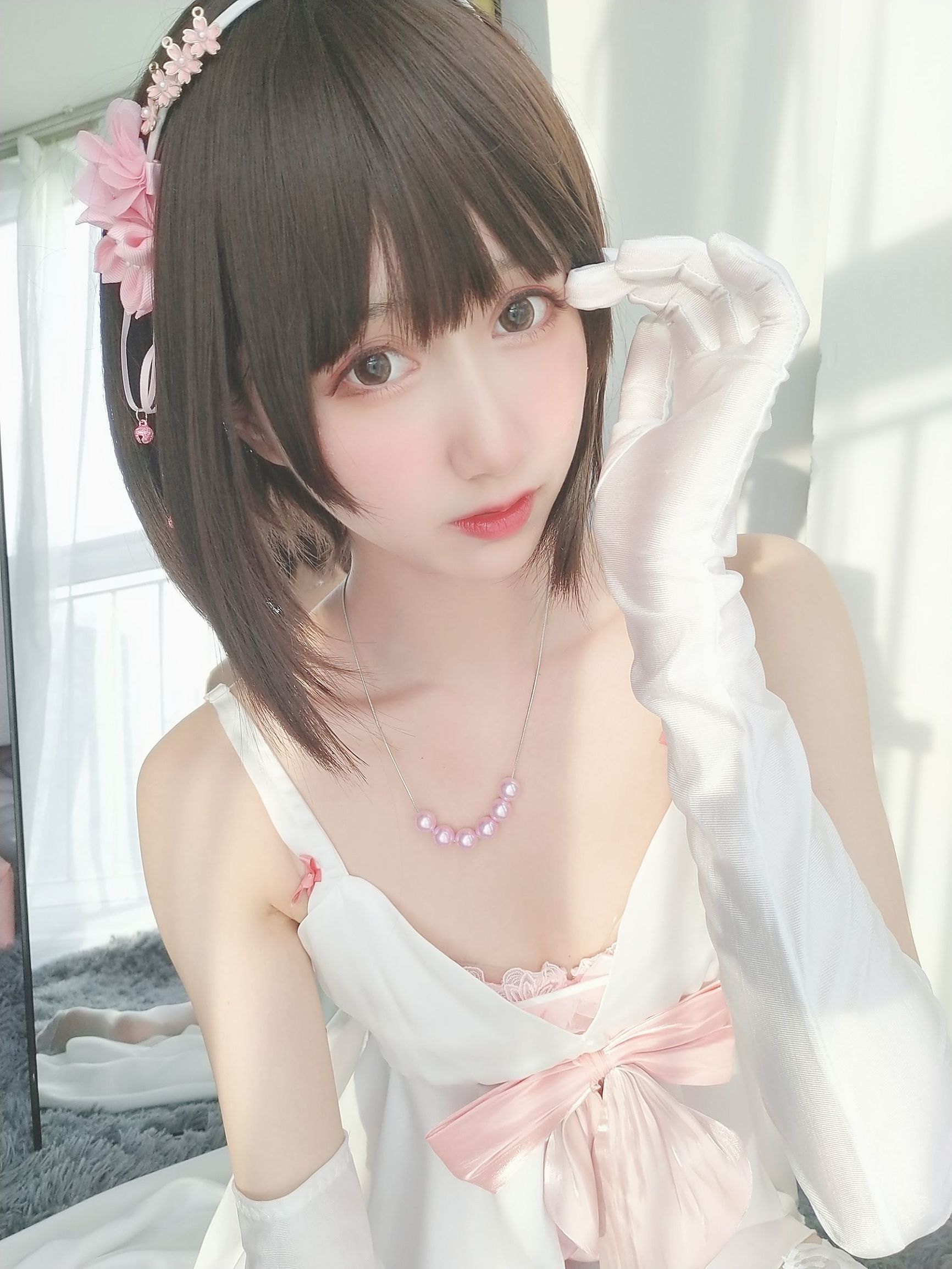 萌え系お姉さんムミェンメンOwO 加藤恵 礼服