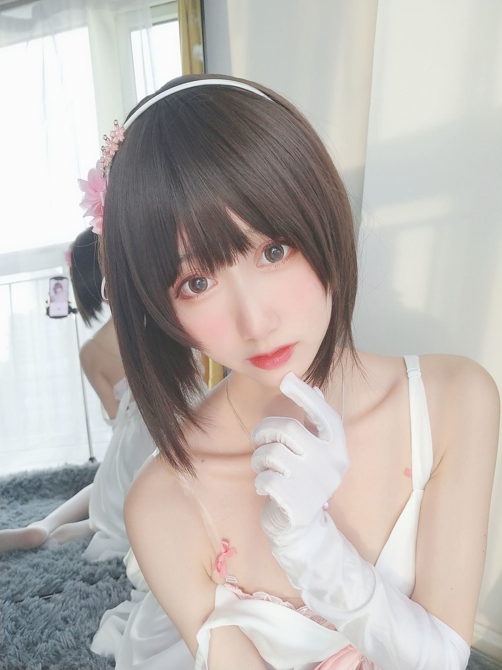 萌え系お姉さんムミェンメンOwO 加藤恵 礼服