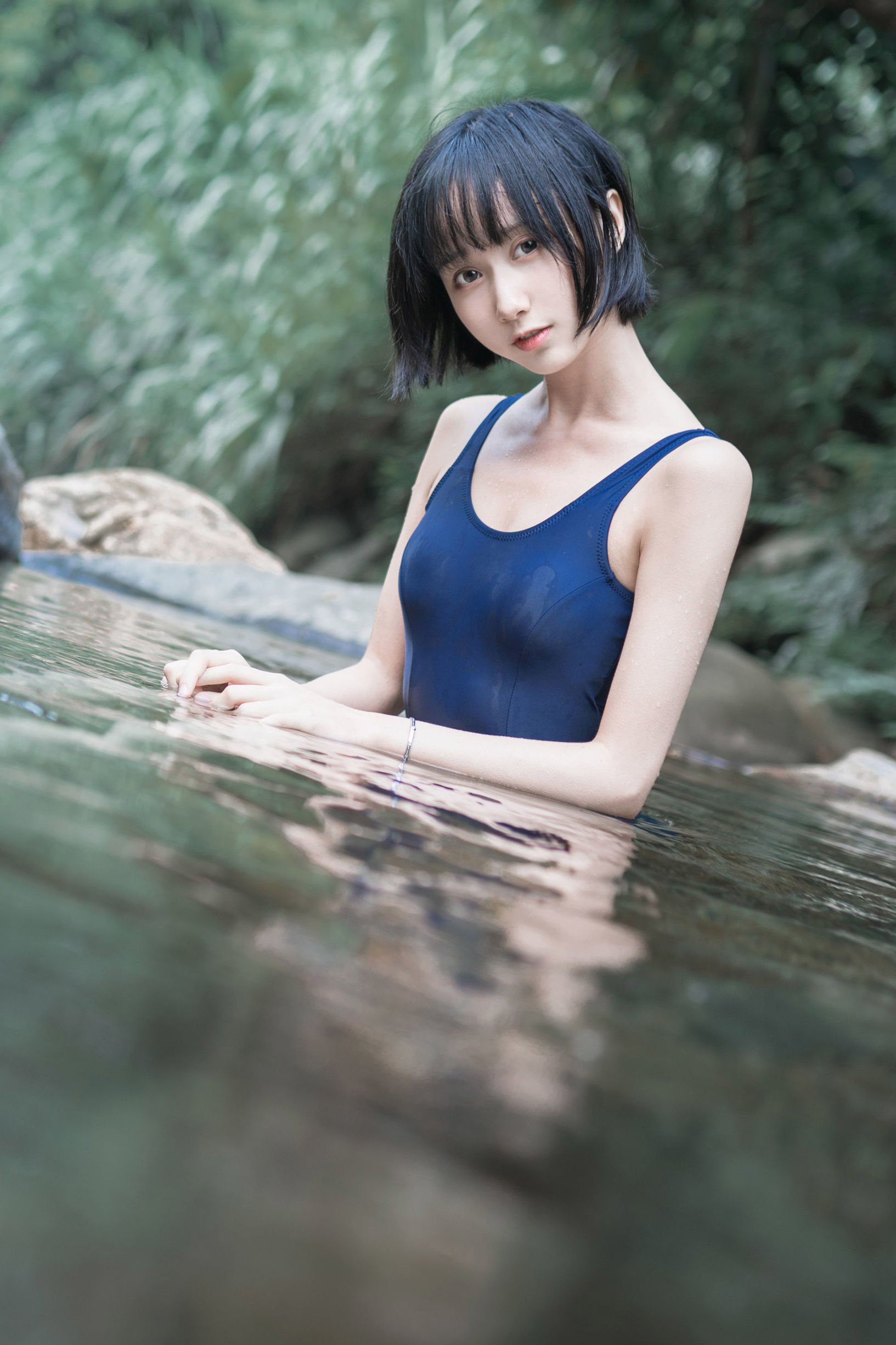 萌え系お姉さん ムミェンミェン OwO 水色渓辺の制服