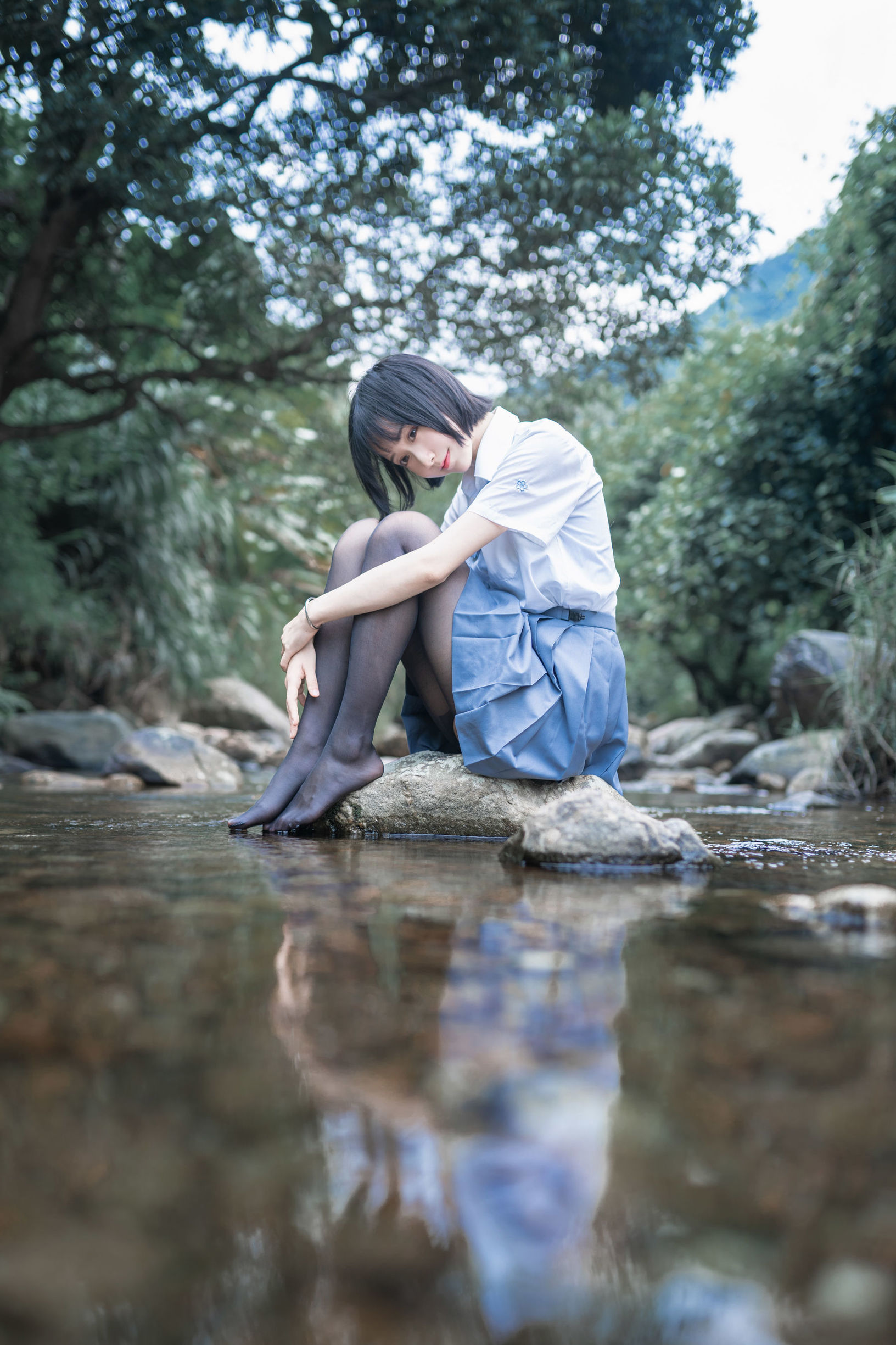 萌え系お姉さん ムミェンミェン OwO 水色渓辺の制服