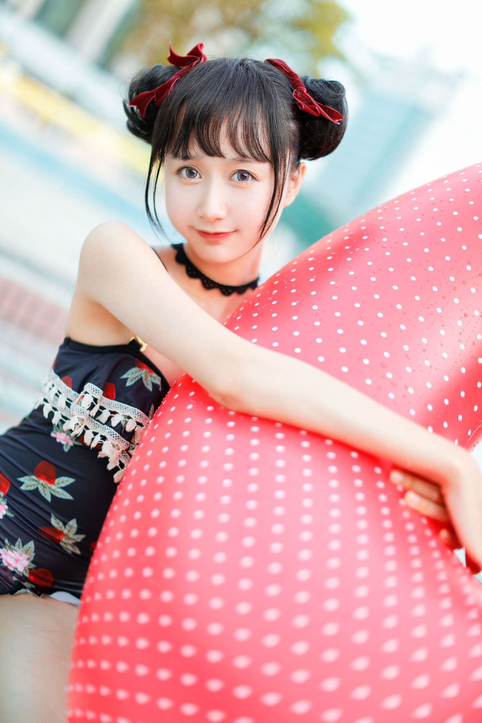 萌系小姐姐木綿綿OwO 草莓泳衣