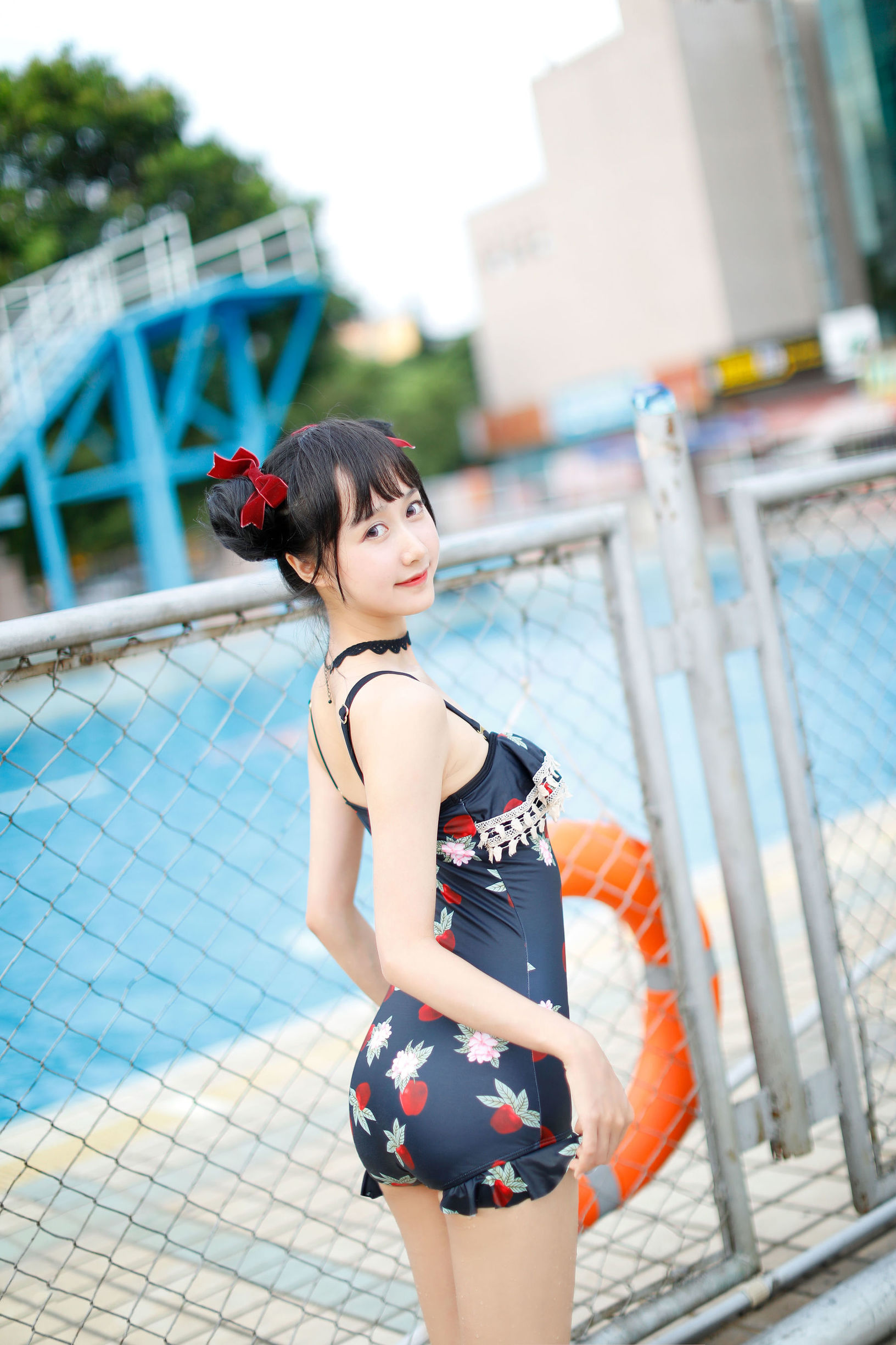 Cô nàng kiểu moe Mộc Miên Miên OwO Áo tắm dâu tây