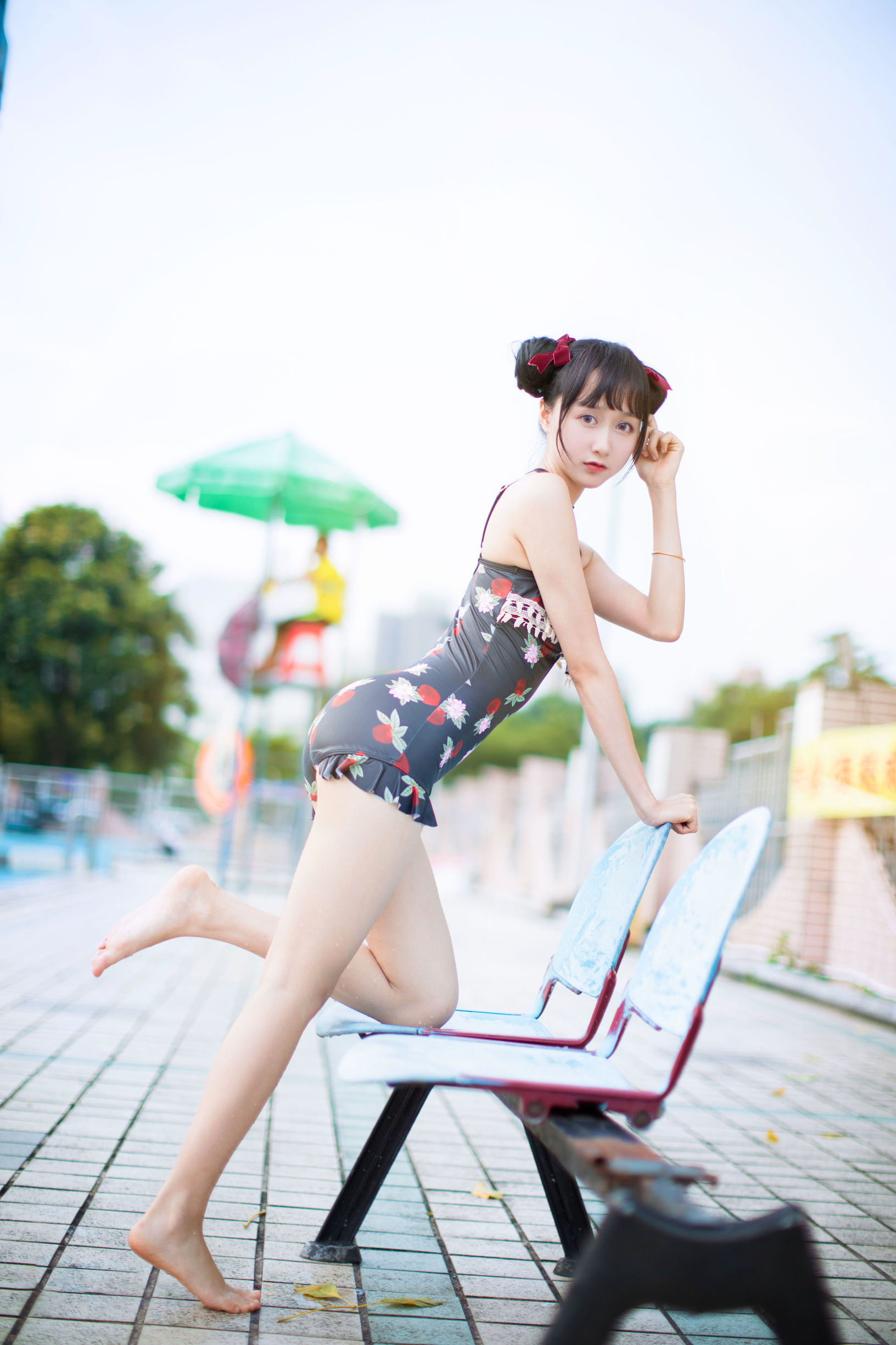 萌え系お姉さんムーミェンミェンOwO いちご水着