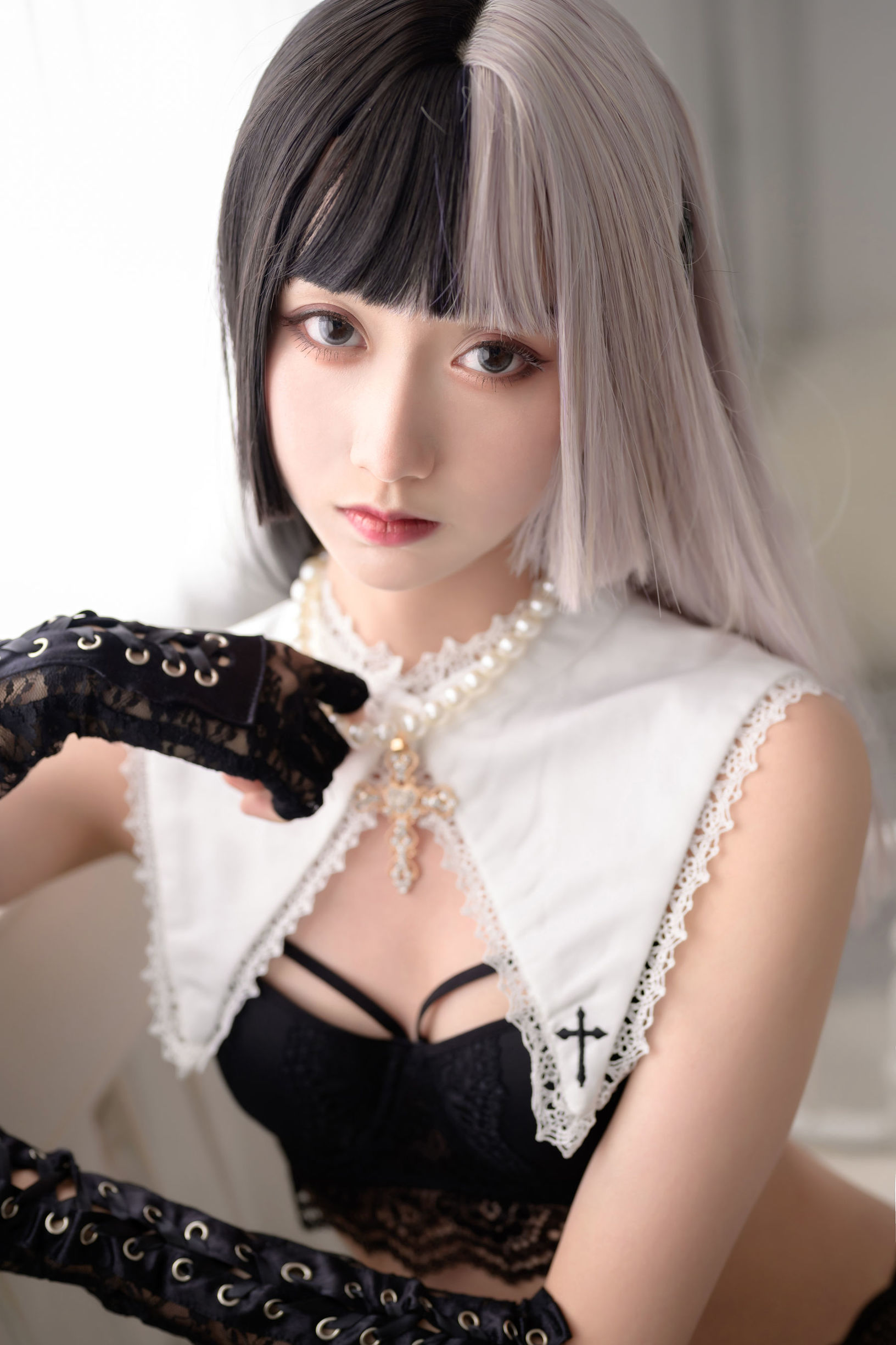 สไตล์โมเอะ น้องสาว มู่เมี่ยนเมี่ยน OwO นางชีดำขาว
