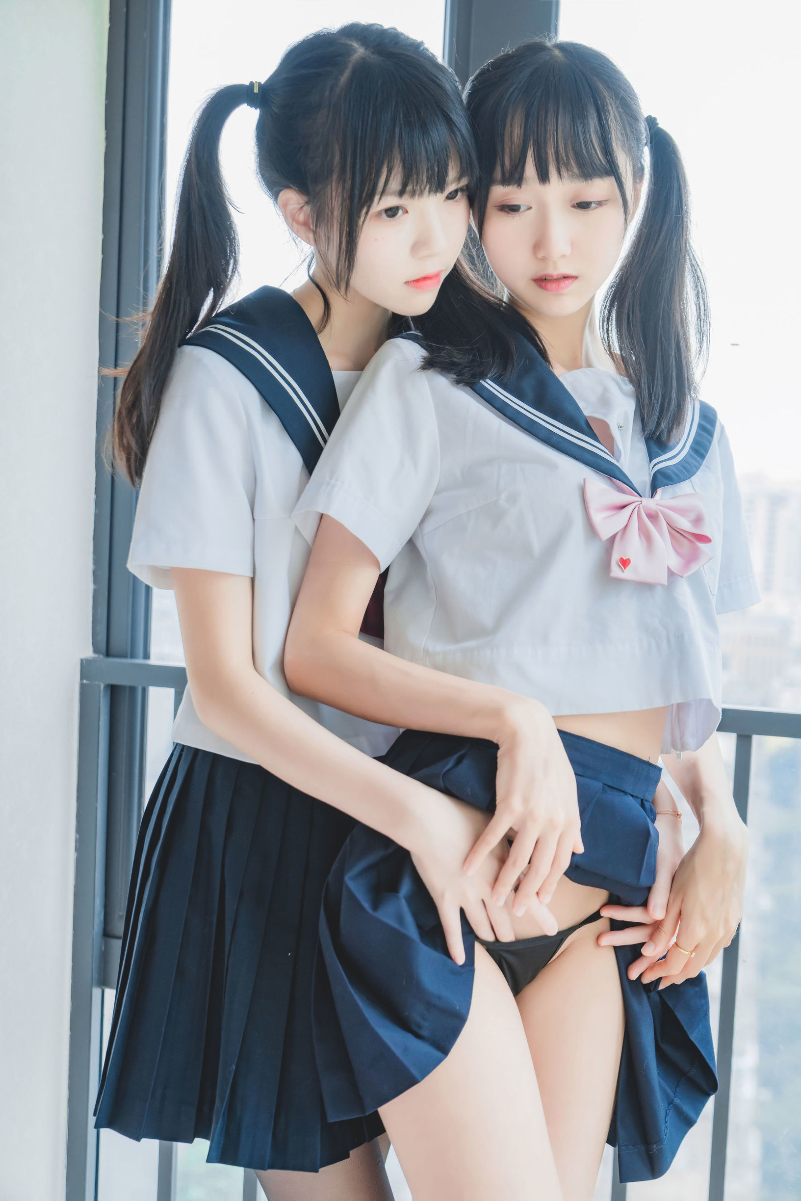 Chị gái kiểu moe Mộc Miên Miên OwO & Sakura Tao Meow Cô ấy (đồng phục × đồng phục)