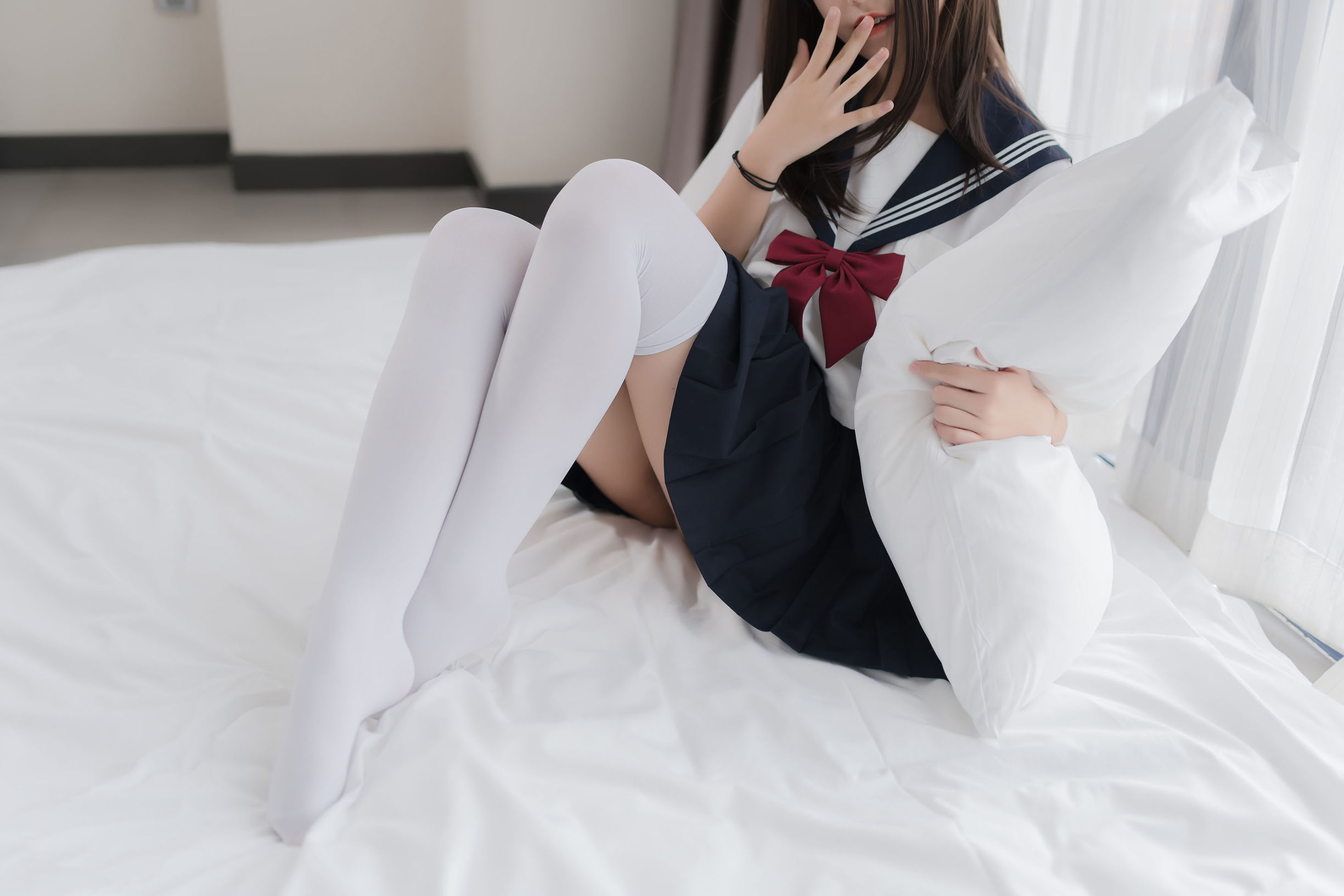萌え系お嬢様 蜜汁猫裘 猫耳JK
