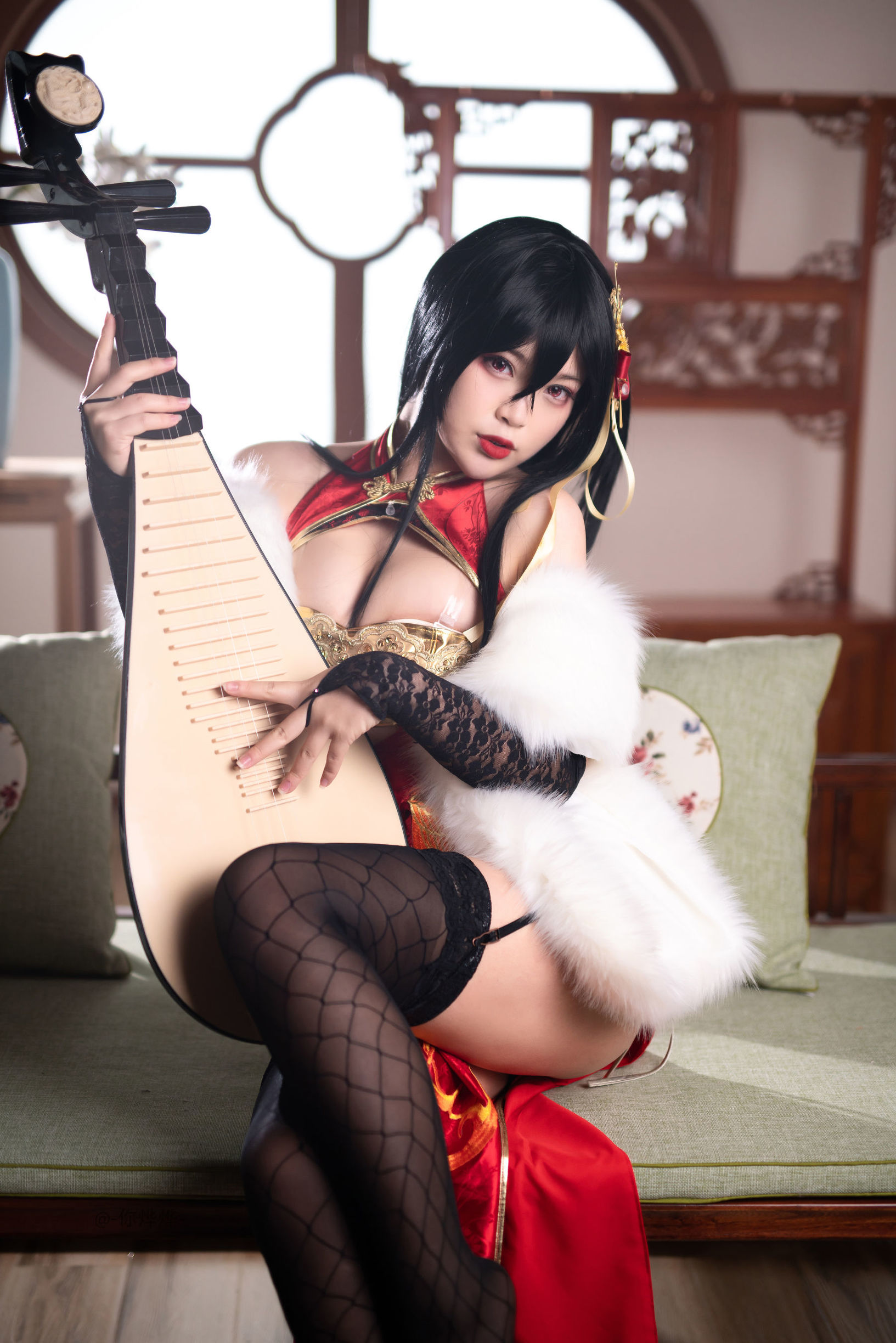 Moe-style big sister - Bai Ye - Great Phoenix Qipao