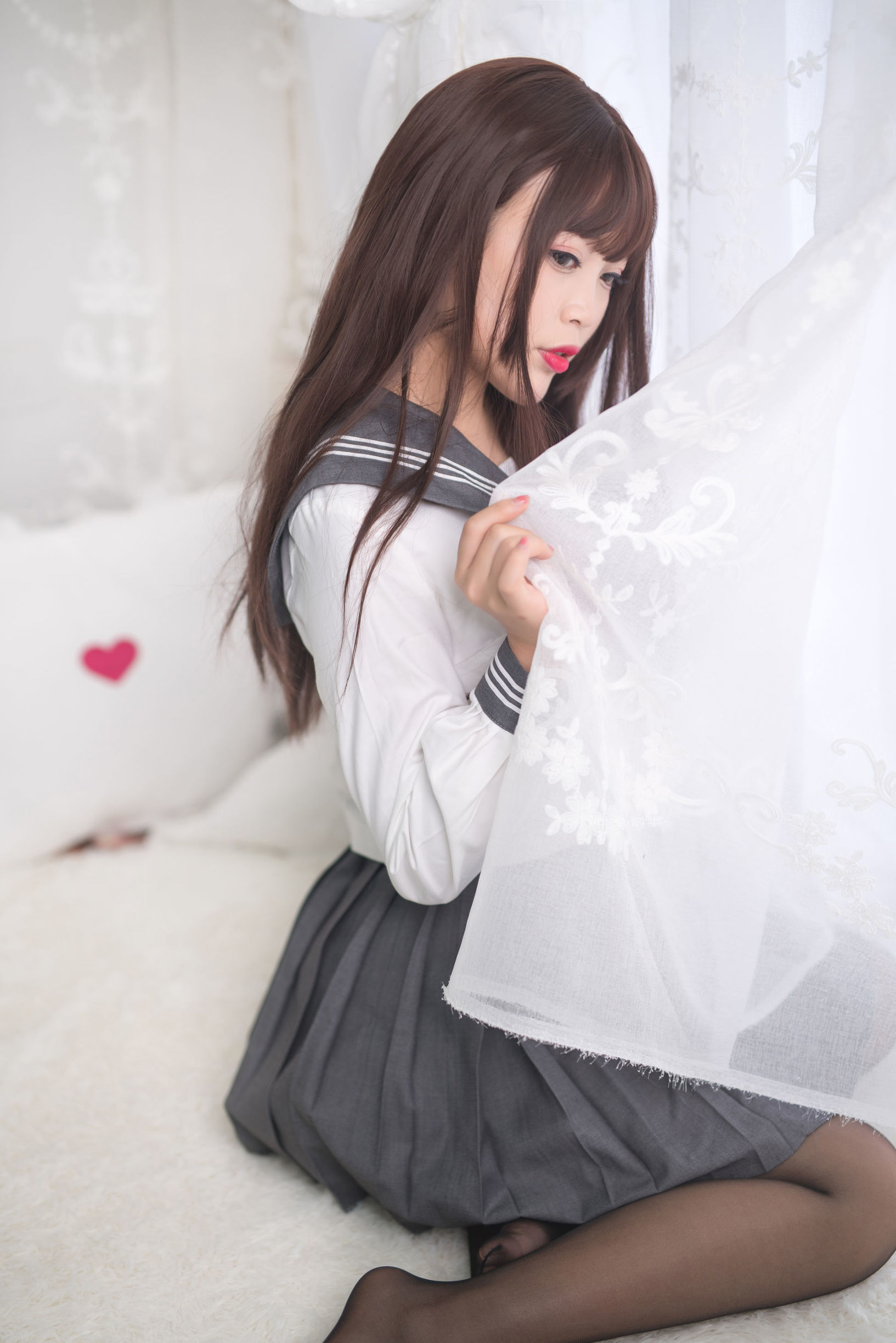 Hệ Moe - Bạch Dạ - Tuyệt Đối Cước Vực