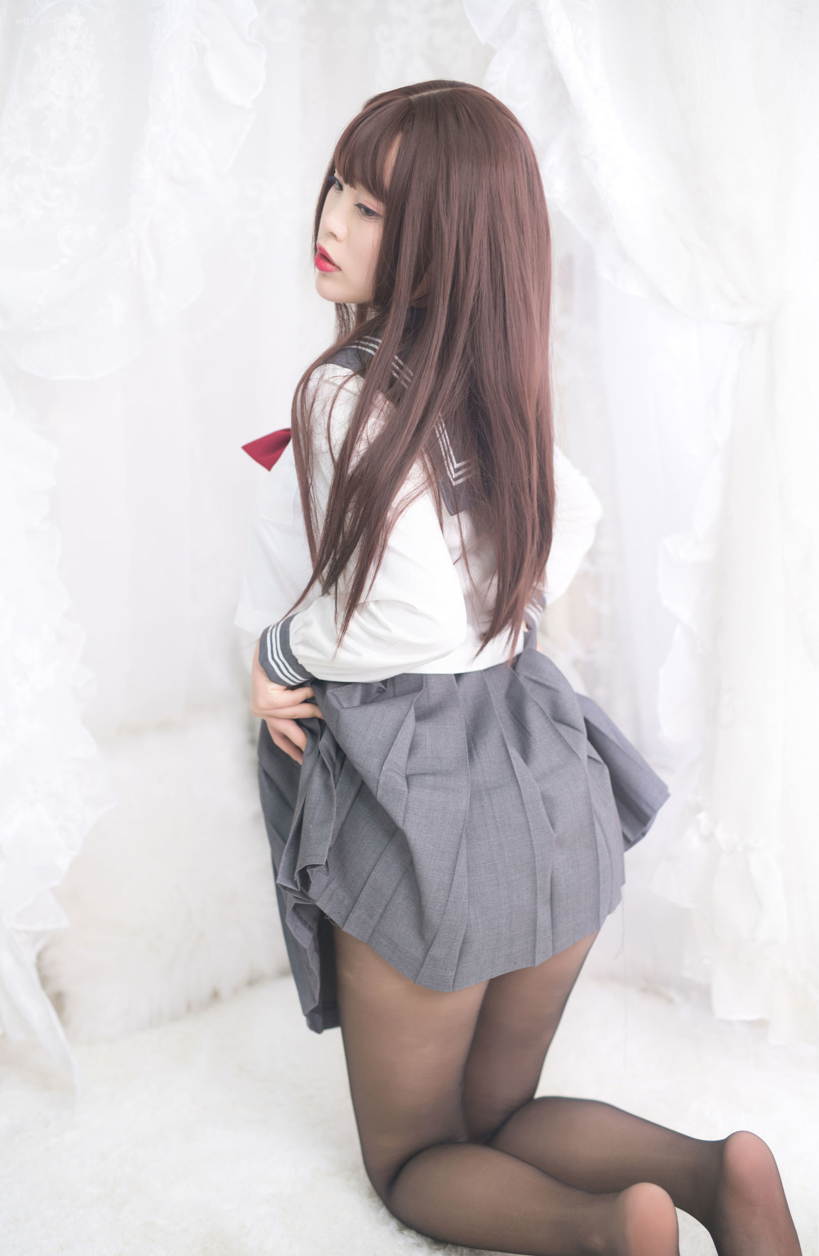 萌え系お嬢さん-バイイェ-絶対領域